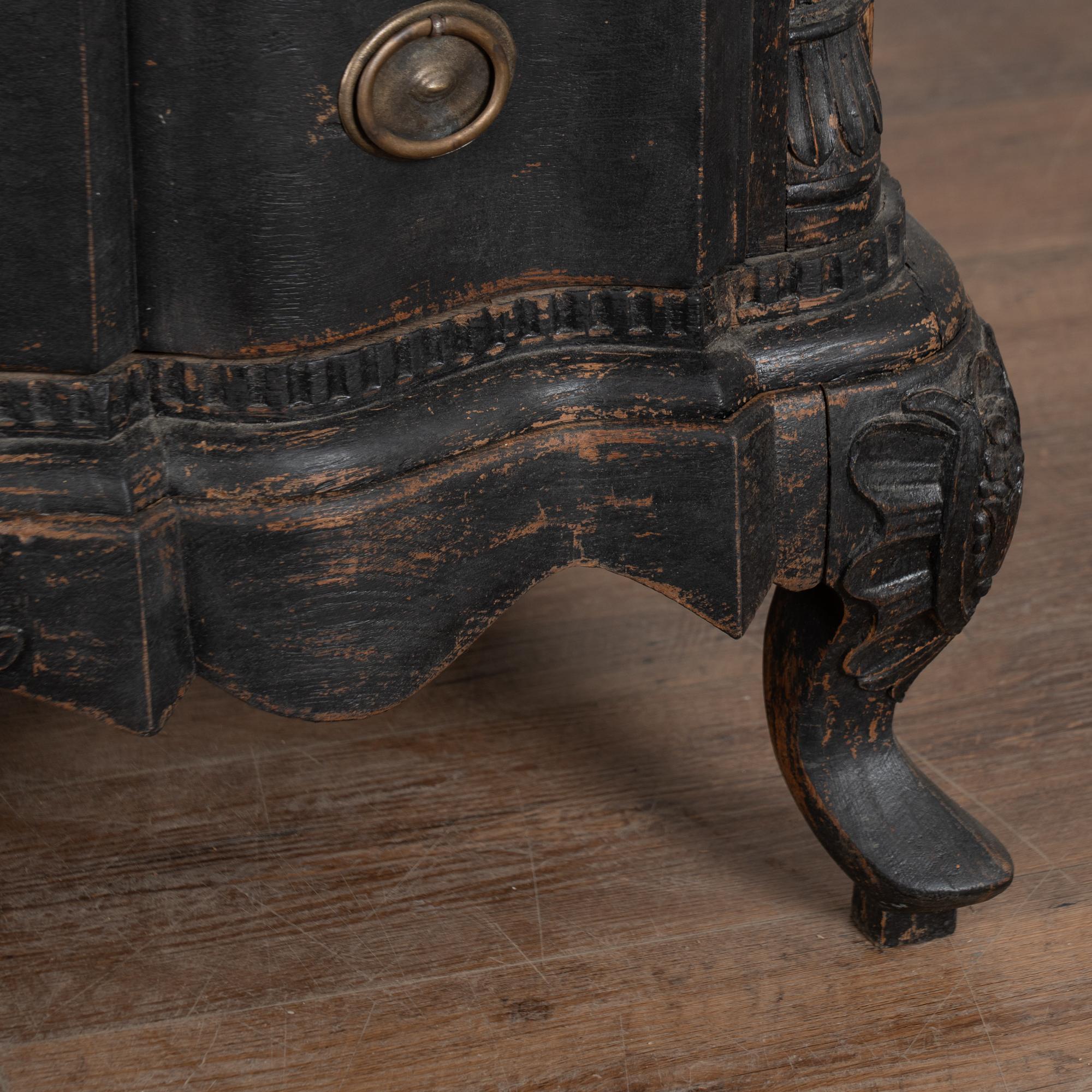 18th Century Black Rococo Large Chest of Four Drawers, Denmark For Sale 13