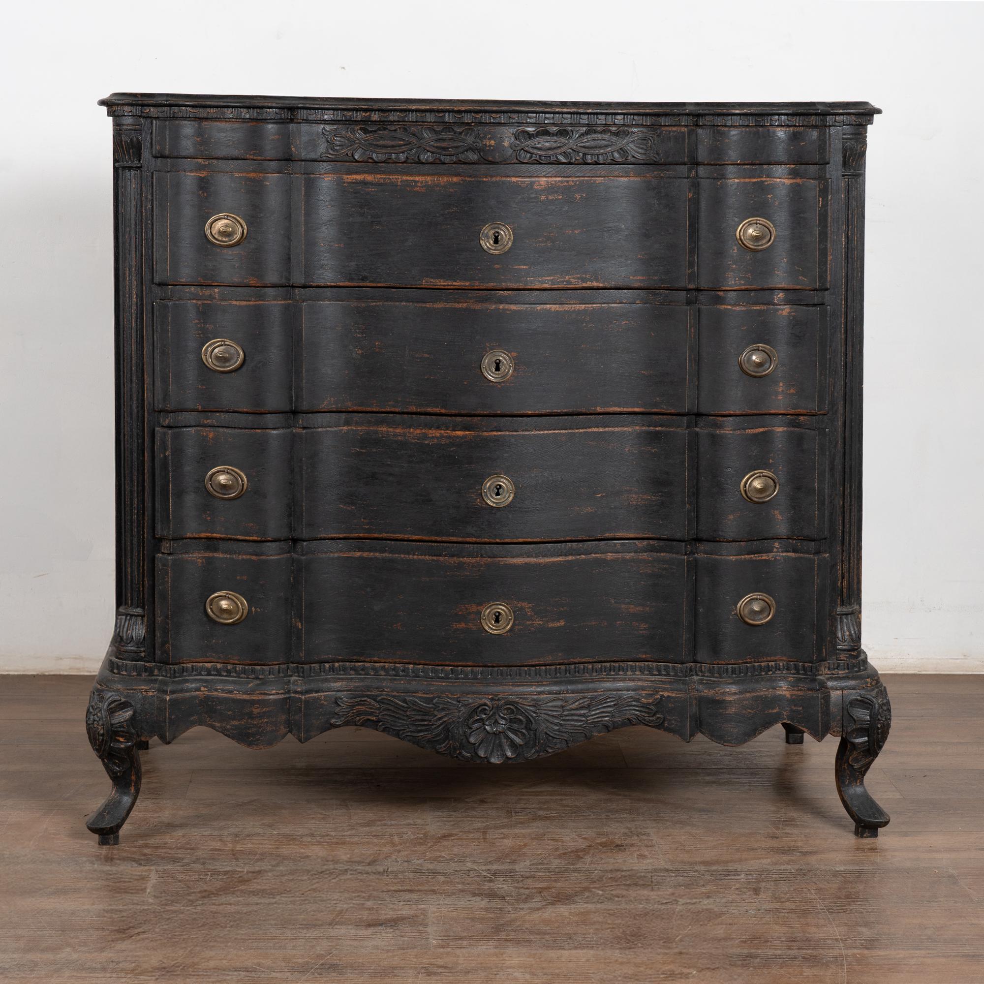 18th Century Black Rococo Large Chest of Four Drawers, Denmark In Good Condition For Sale In Round Top, TX