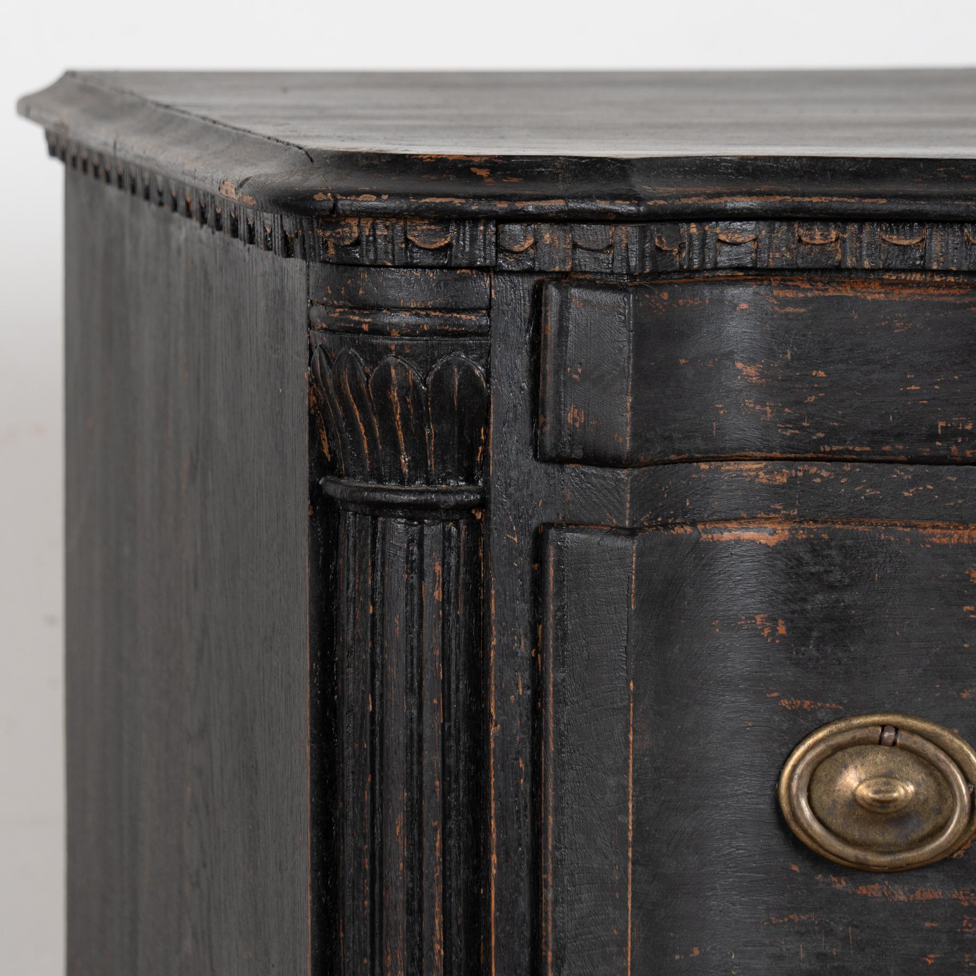 18th Century Black Rococo Large Chest of Four Drawers, Denmark For Sale 3