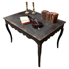 Table à écrire rococo noire du XVIIIe siècle