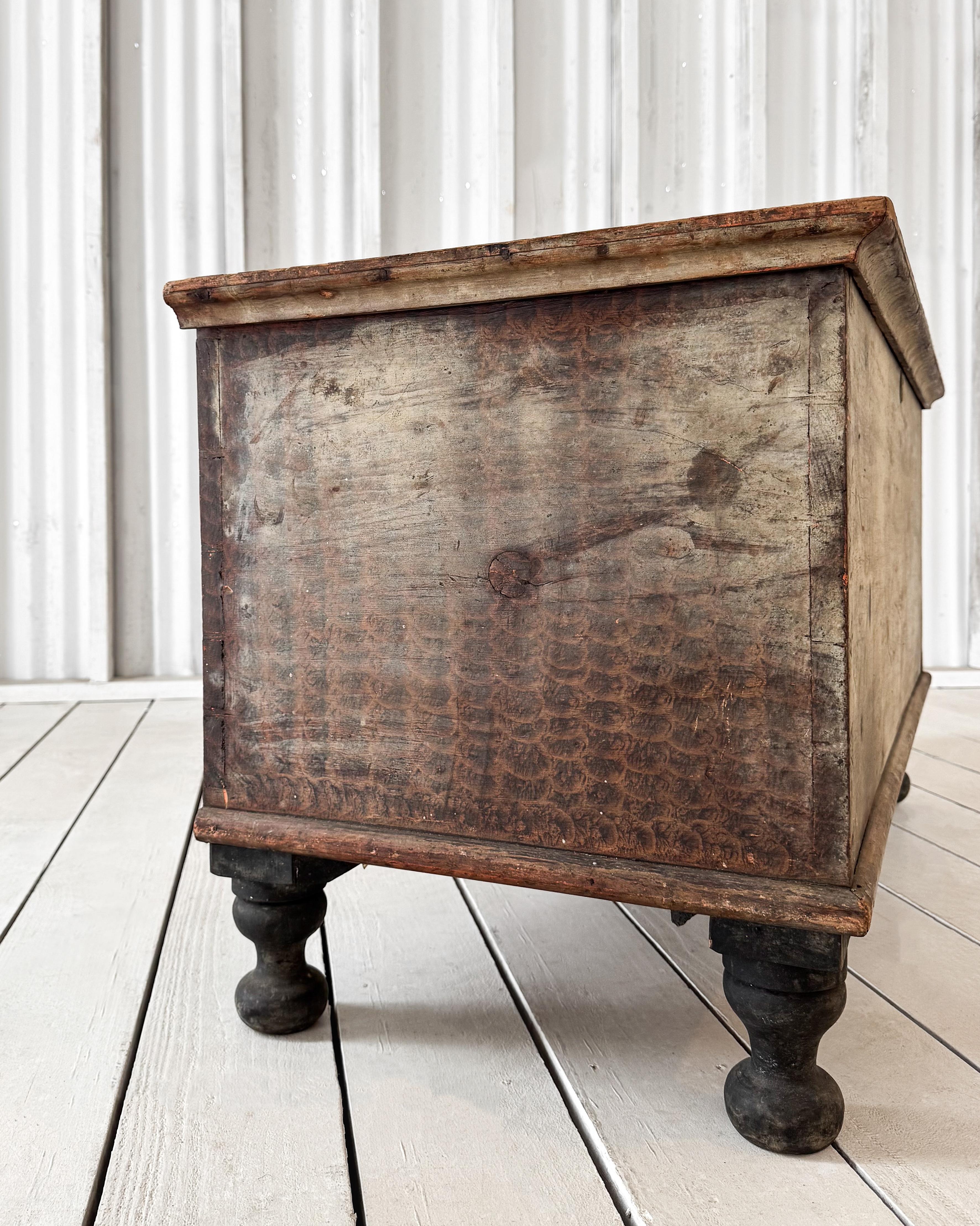 18th Century Blanket Chest with Turned Feet 12