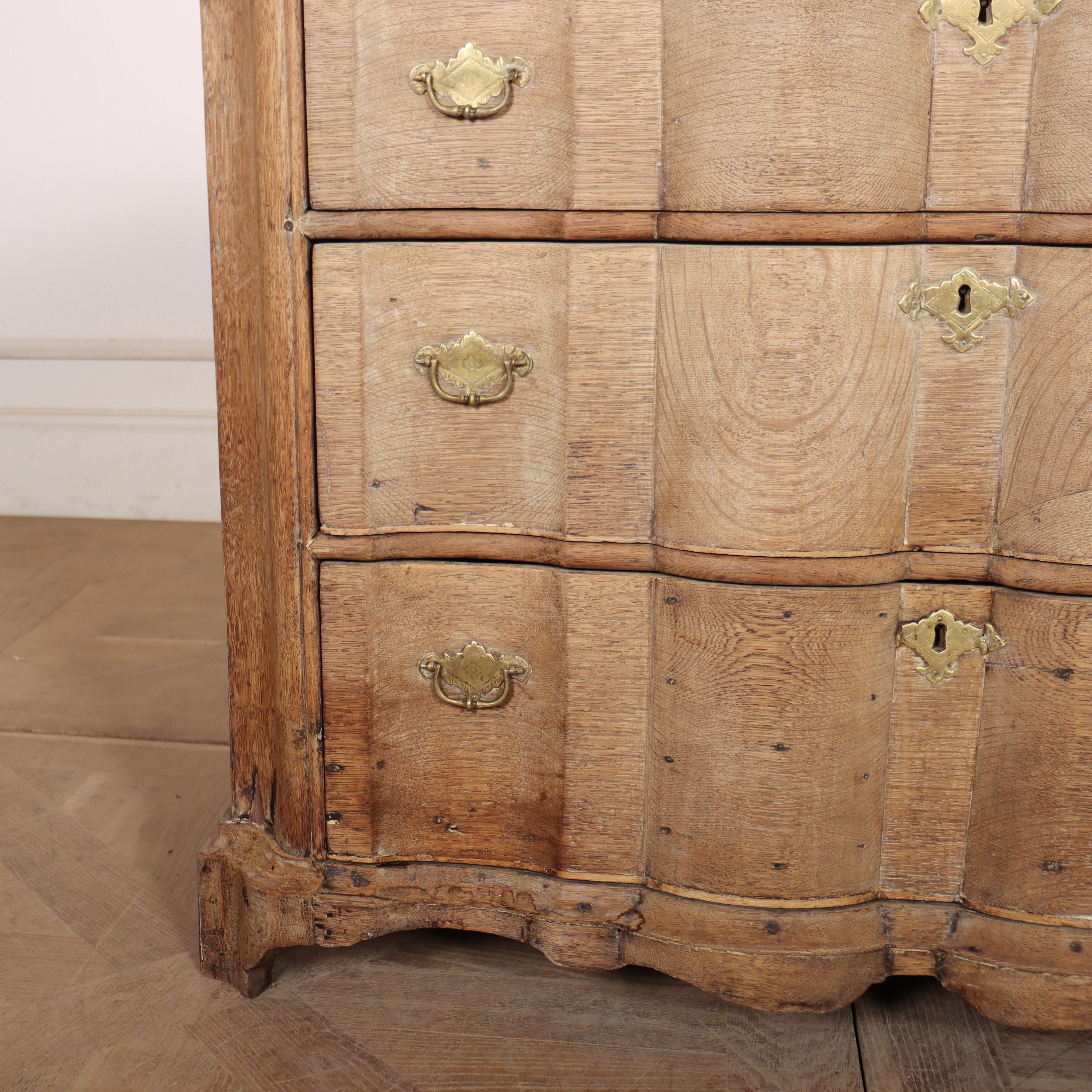 18th Century Bleached Oak Commode In Good Condition In Leamington Spa, Warwickshire