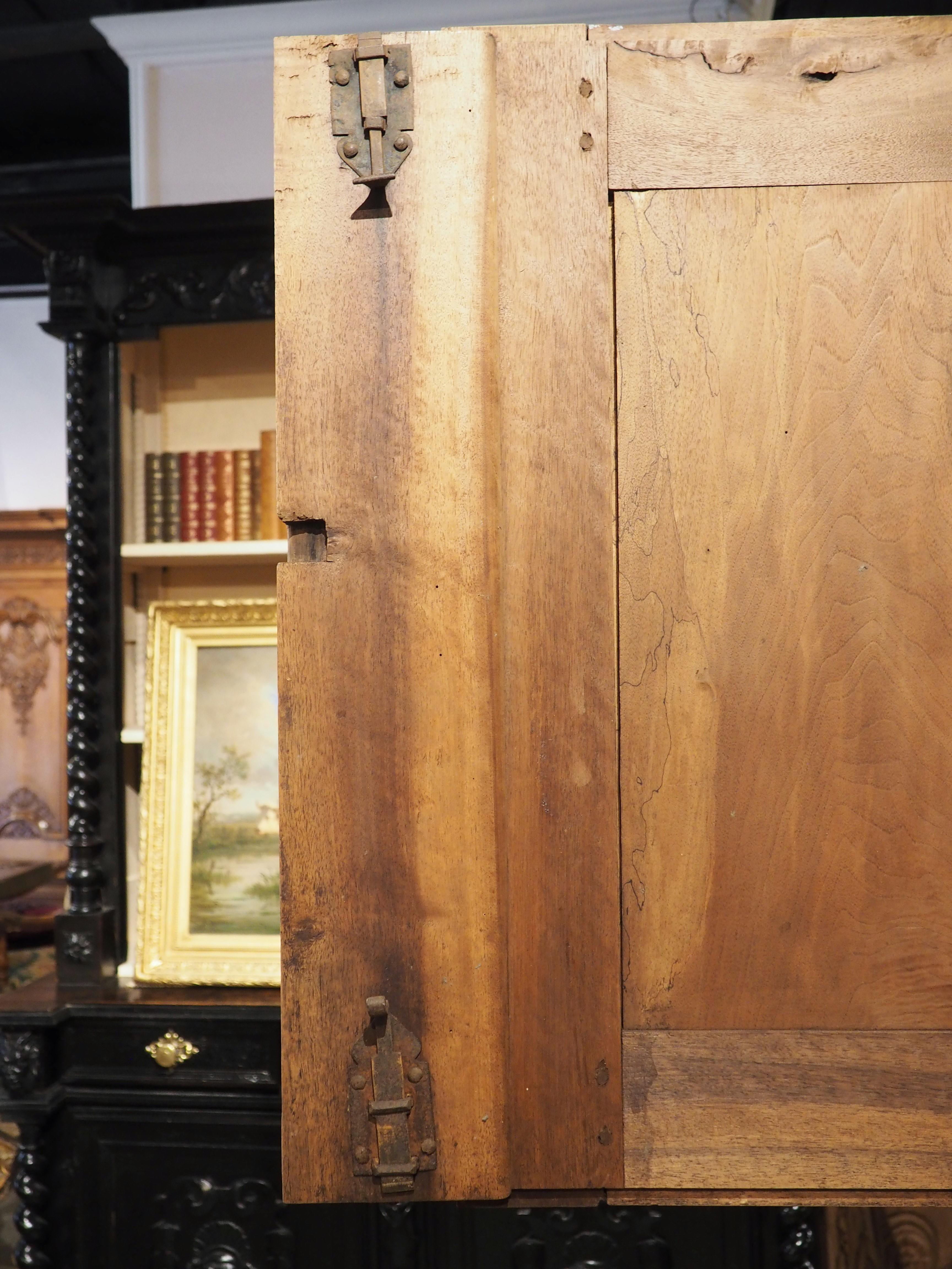 18th Century Bleached Walnut 4 Door Buffet from Lyon, France 4