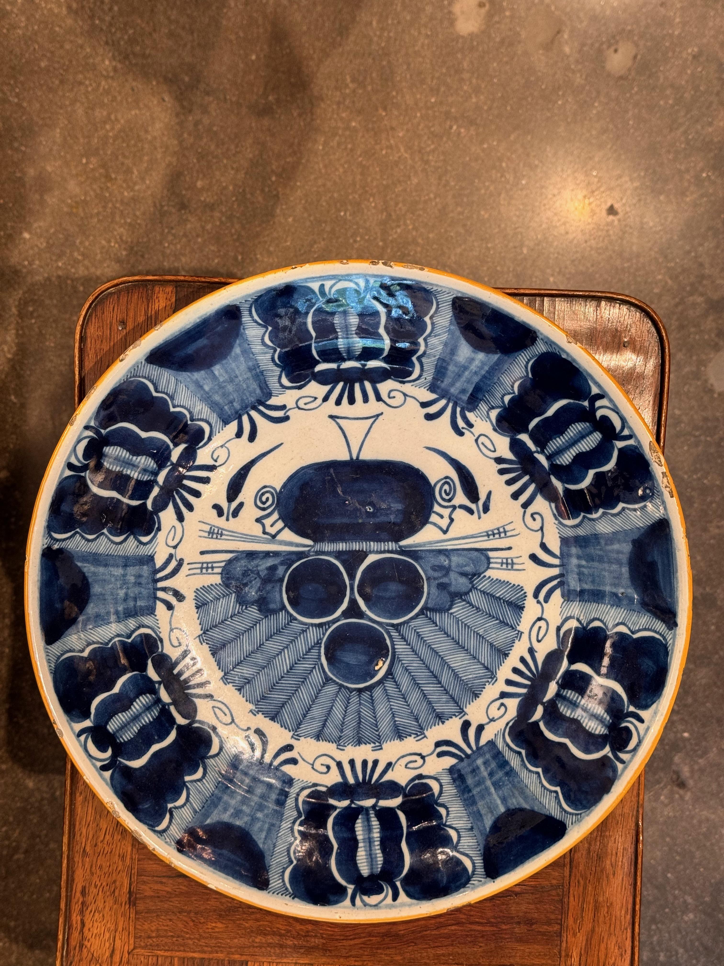 Audace e bello. Un grande esempio di Delft classico.