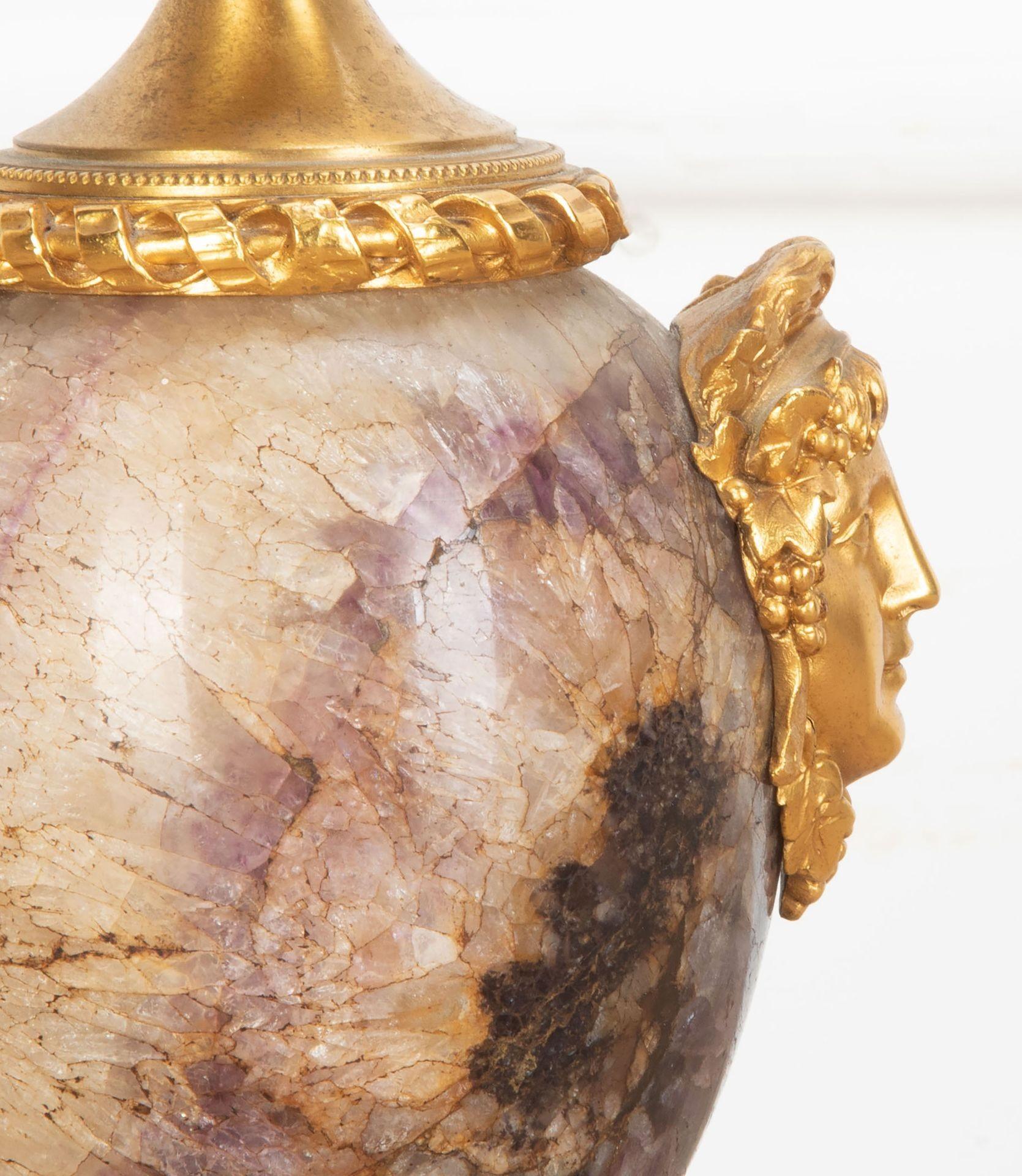 18th Century Blue John Urn In Good Condition For Sale In Gloucestershire, GB