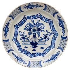 siglo XVIII  Plato Cargador Delft Azul y Blanco