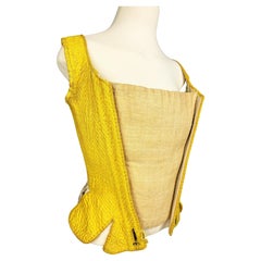 18th Century bodice stay in quilted yellow silk - France Circa 1770