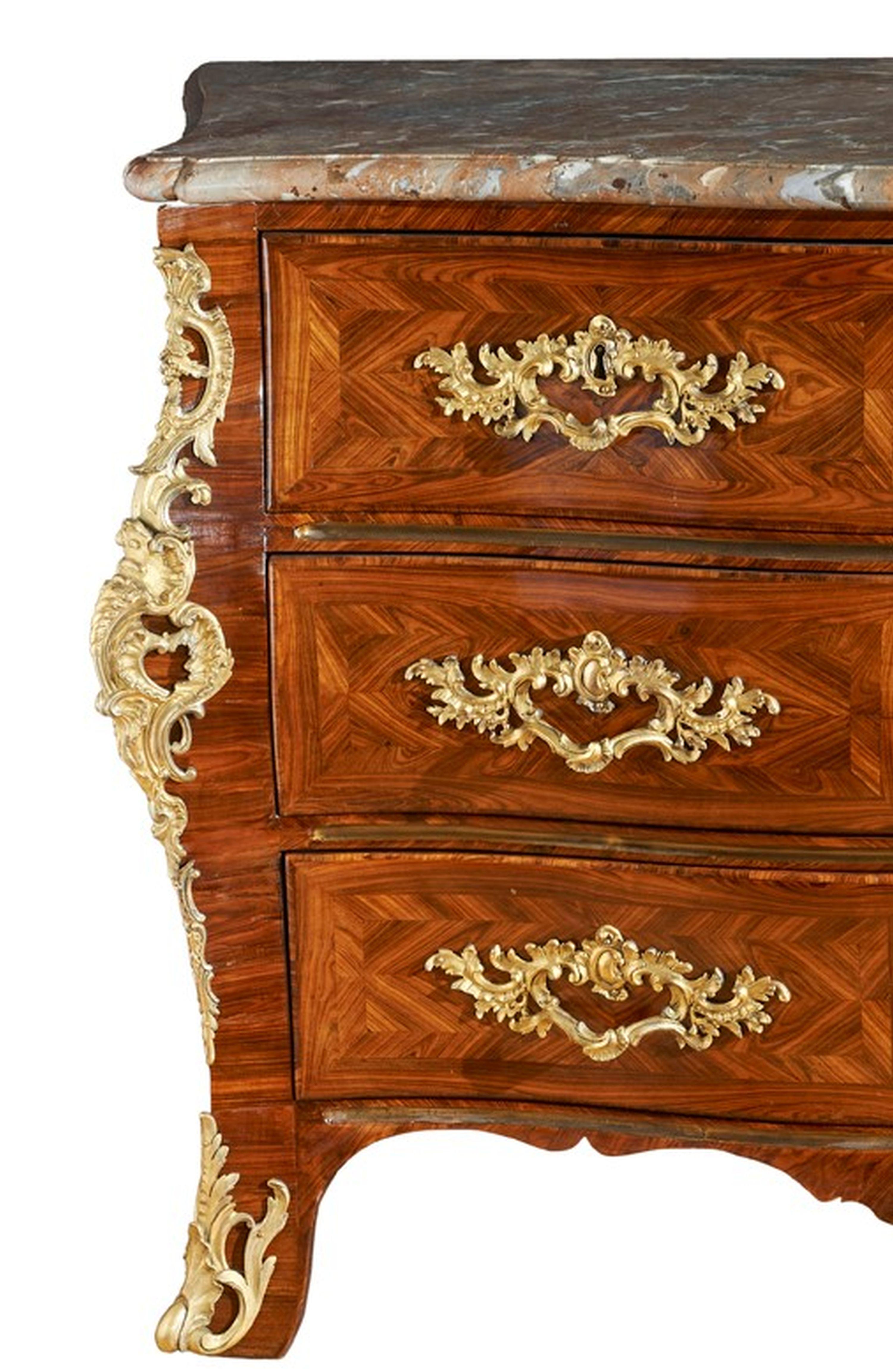 18th Century Bois De Violette Louis XV French Chest of Drawers 3