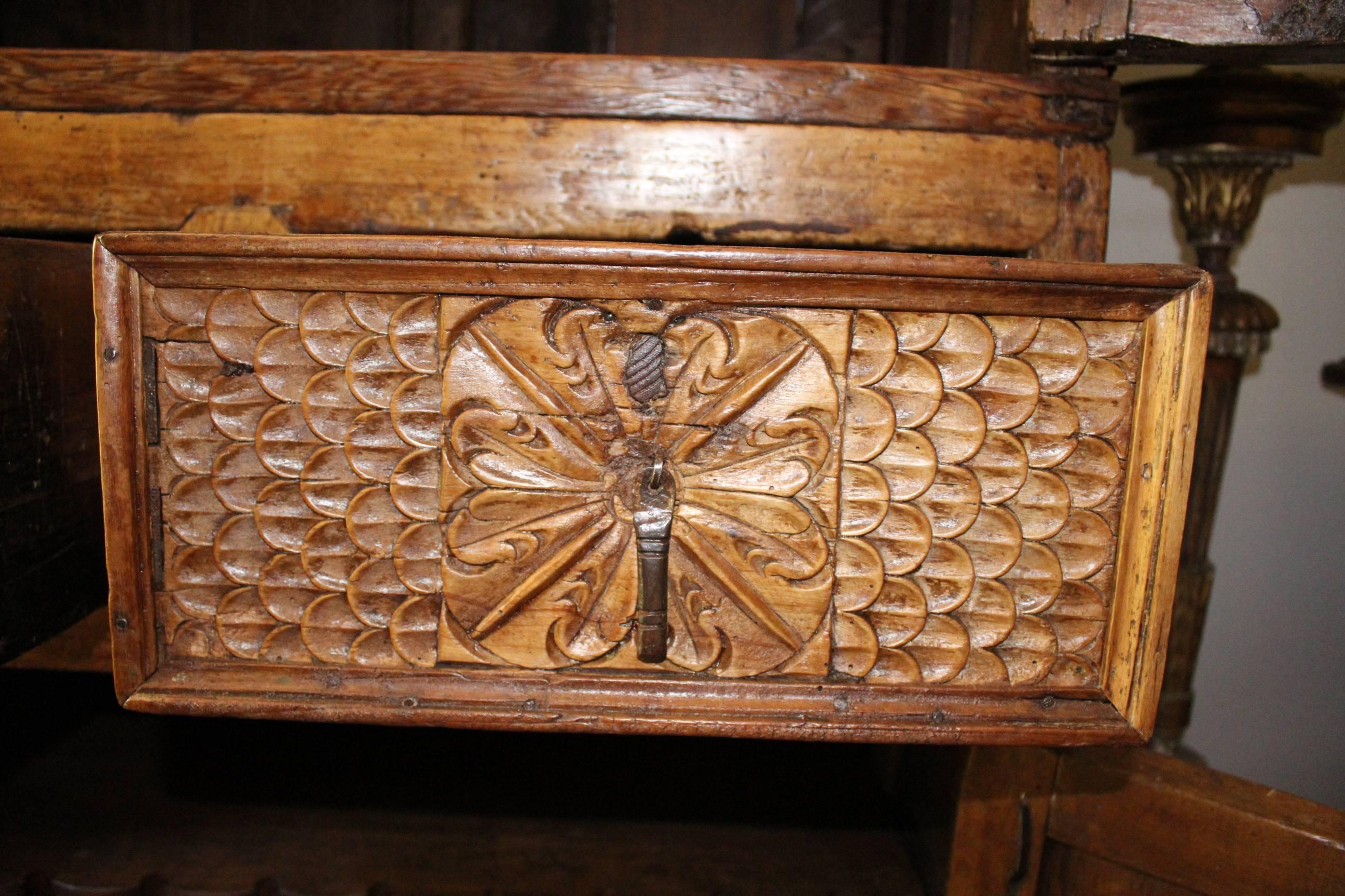 18th Century Bolivian Fruitwood Hand-Carved Colonial Cabinet For Sale 6