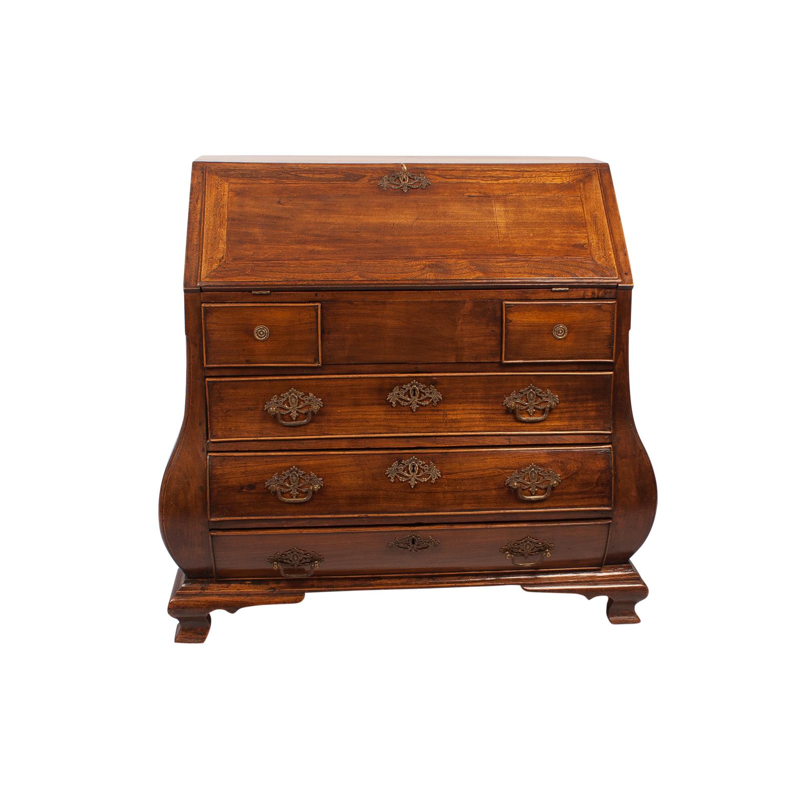 A mid-18th century exceptional walnut slant front bombe secretary desk, circa 1750.

 