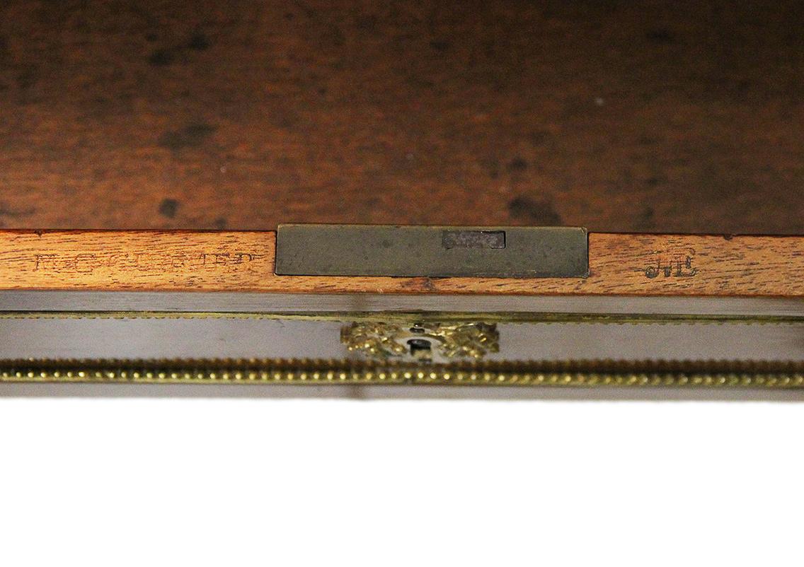 18th Century and Earlier 18th Century Bonheur Du Jour Desk Stamped Cramer in Mahogany Veneer For Sale