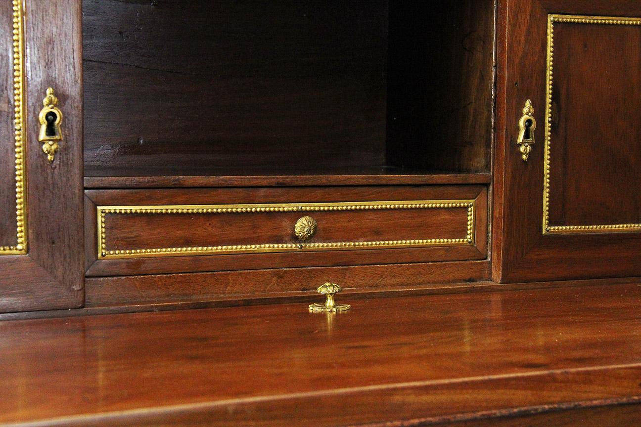 Marble 18th Century Bonheur Du Jour Desk Stamped Cramer in Mahogany Veneer For Sale