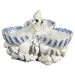 18th-century Bow Porcelain Underglaze Blue & White Shell Sweetmeat Stand