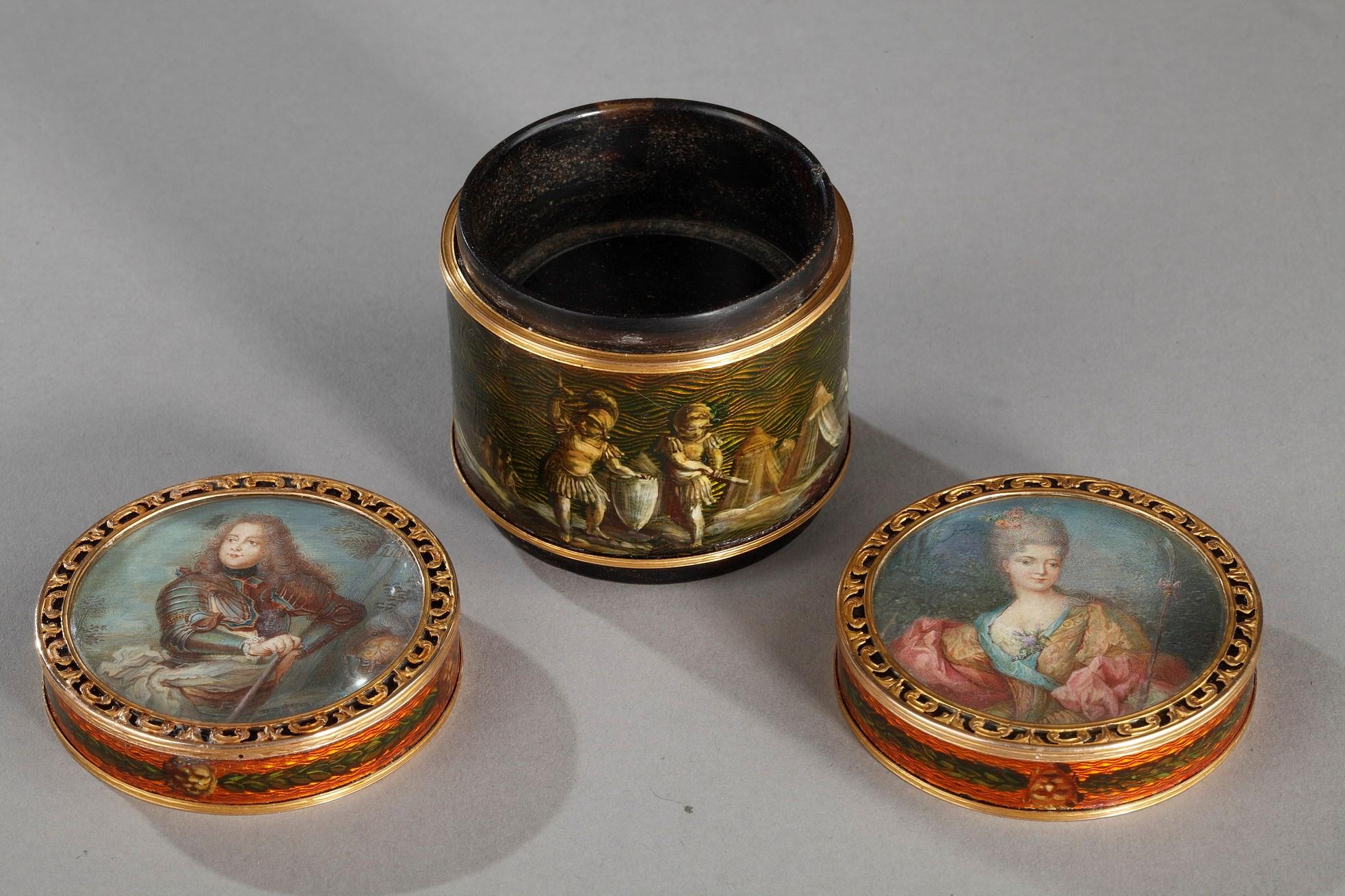 Hand-Painted 18th Century Box Martin Varnish and Gold Mount Signed Bardin