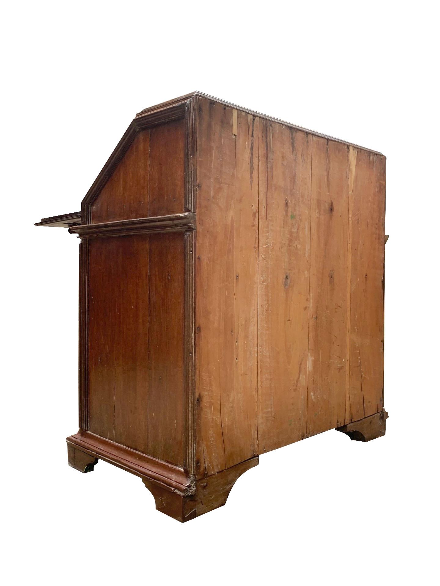 XVIIIe siècle et antérieur Commode à bureau brésilienne du XVIIIe siècle  de Sabará  Minas Gerais en vente