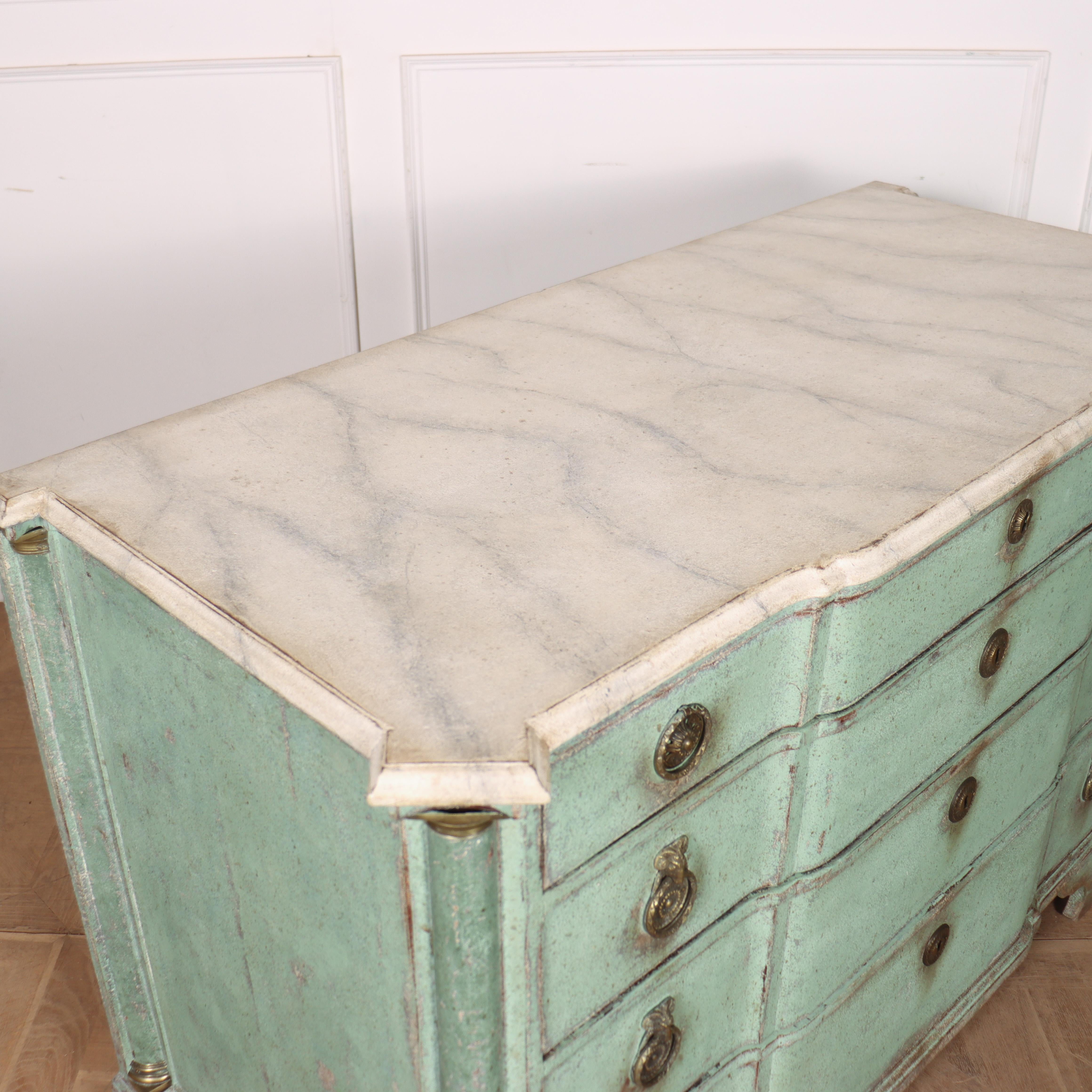 Commode olandese del 18° secolo in vendita 4