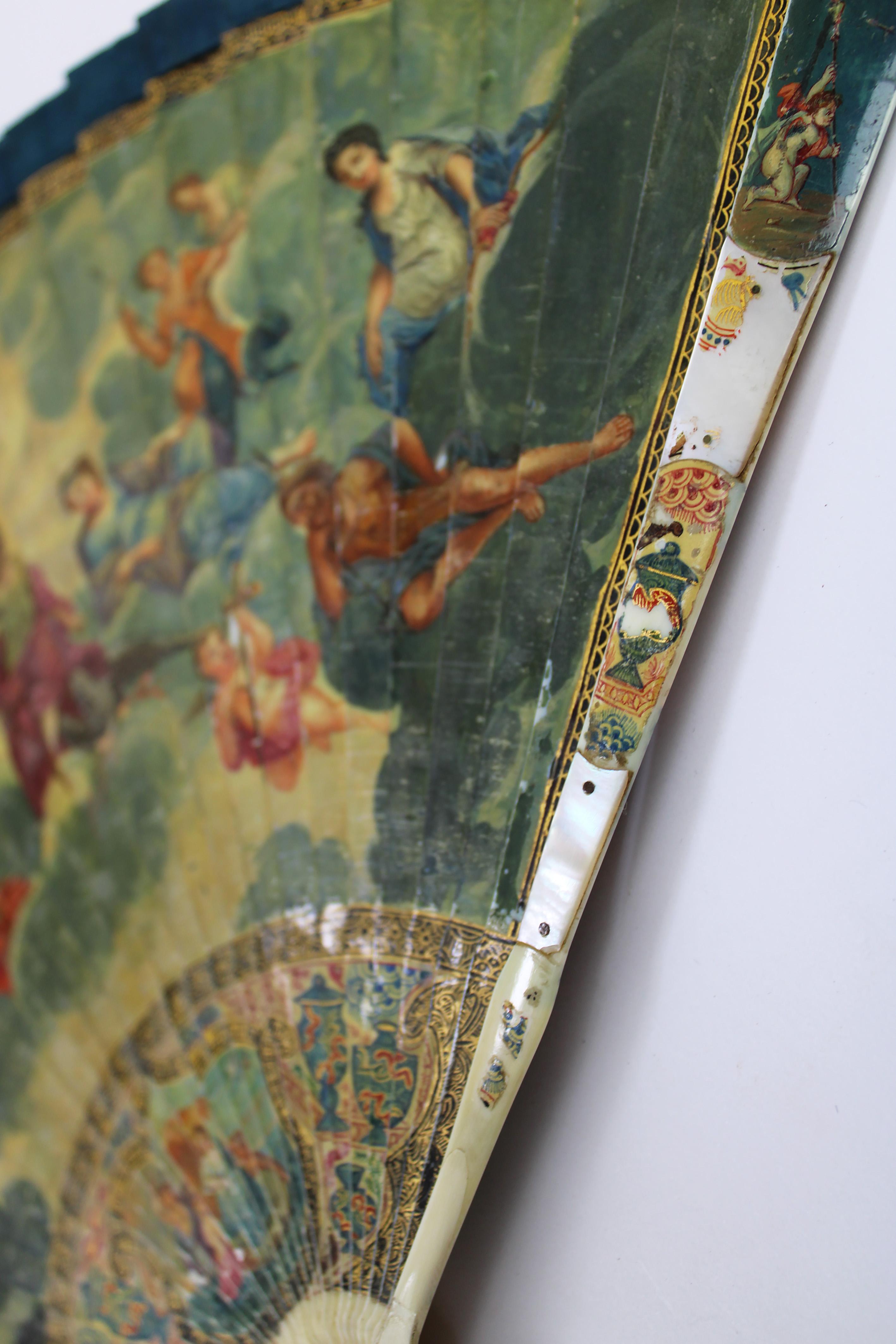 18th Century Brisé Fan Vernis Martin Handpainted Mount Olympus Bone Nacre France In Good Condition For Sale In Antwerpen, BE