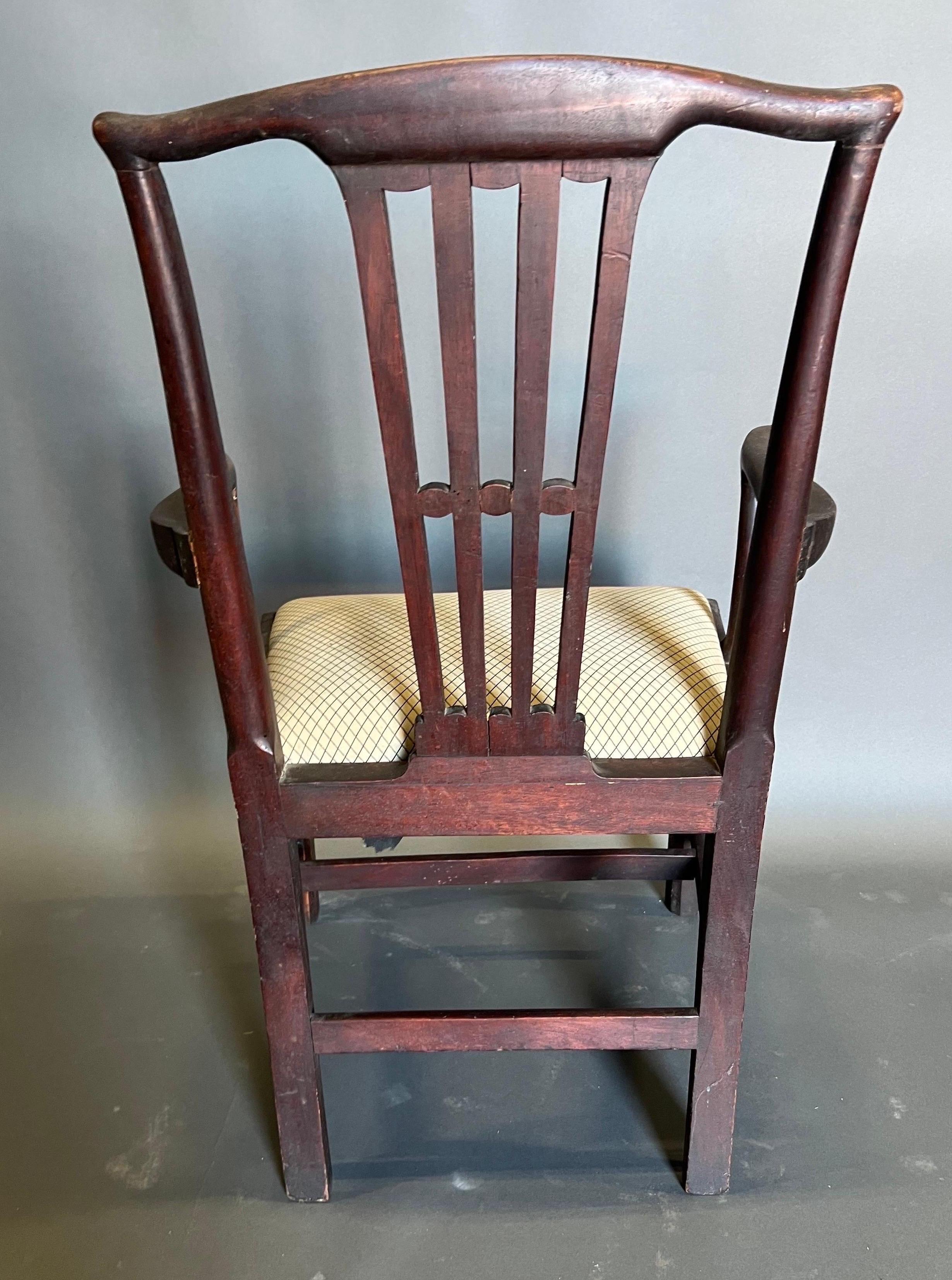 Mahogany 18th century British mahogany armchair  For Sale