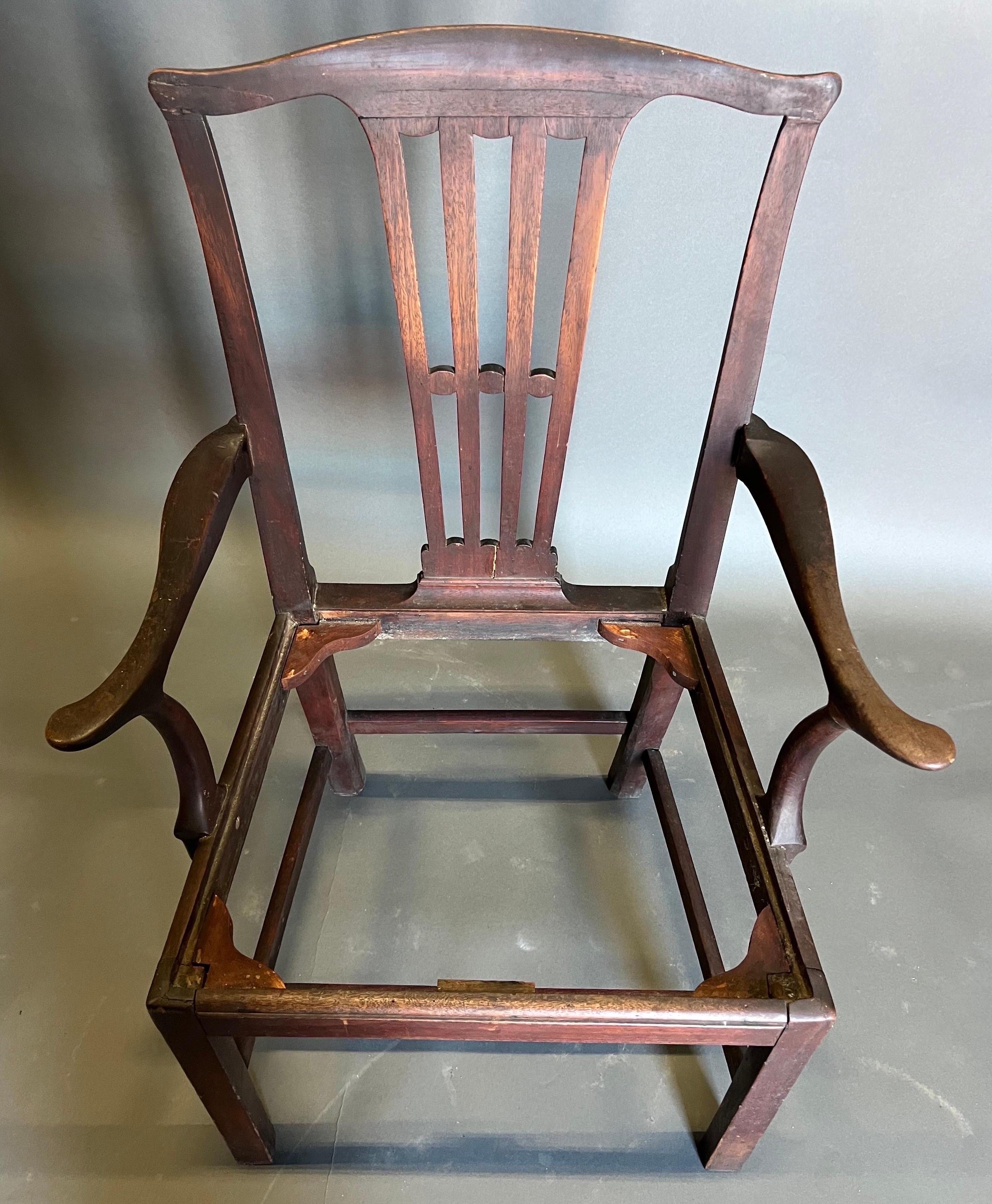 18th century British mahogany armchair  For Sale 2