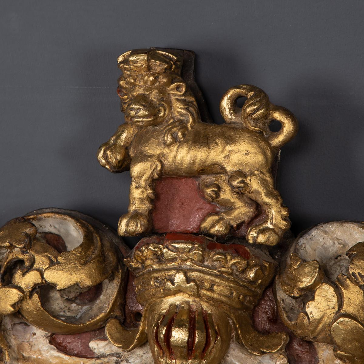 18th Century British Royal Coat of Arms, Carved & Painted Wood, c.1780 7