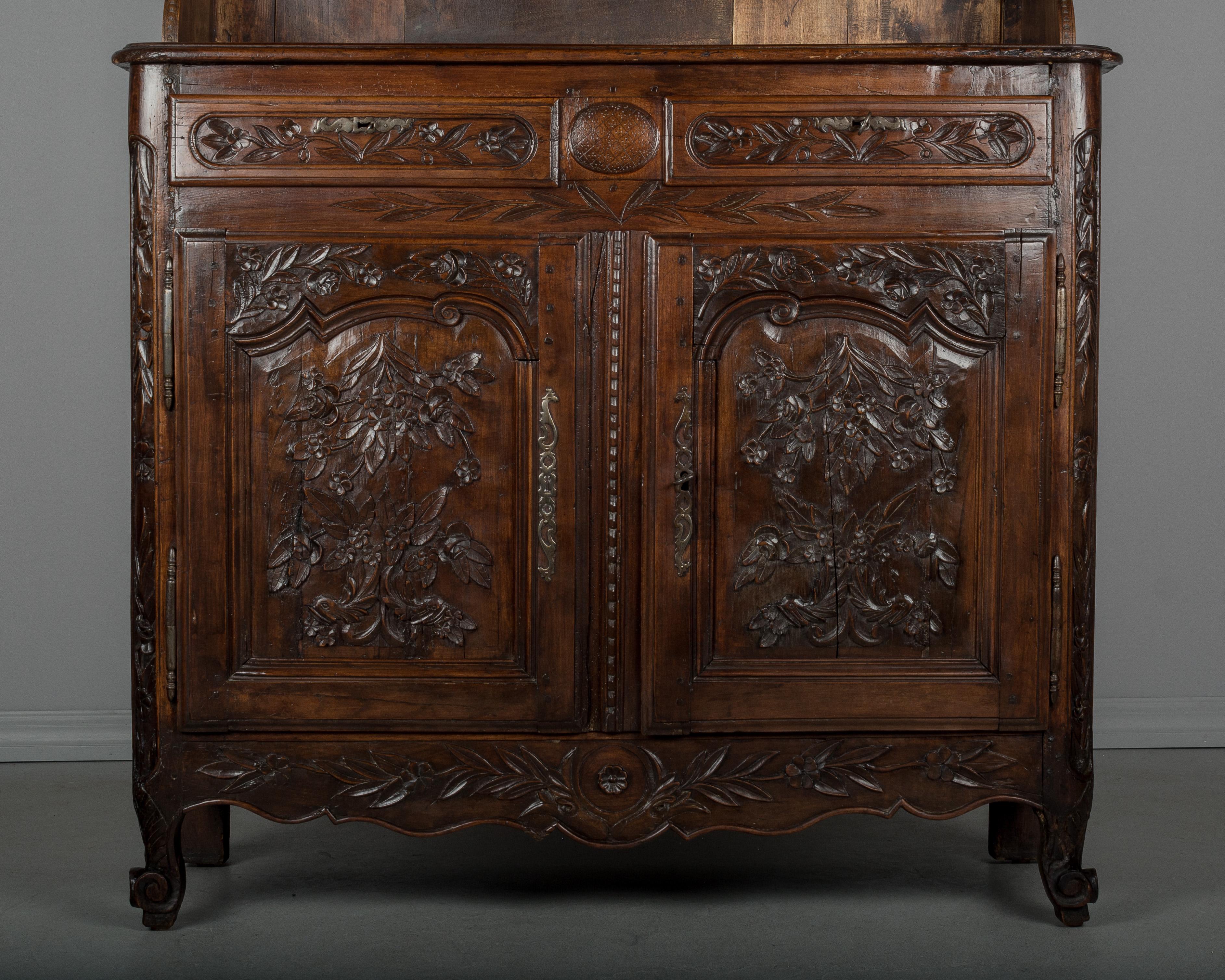 18th Century Brittany Vaisselier or Hutch 4