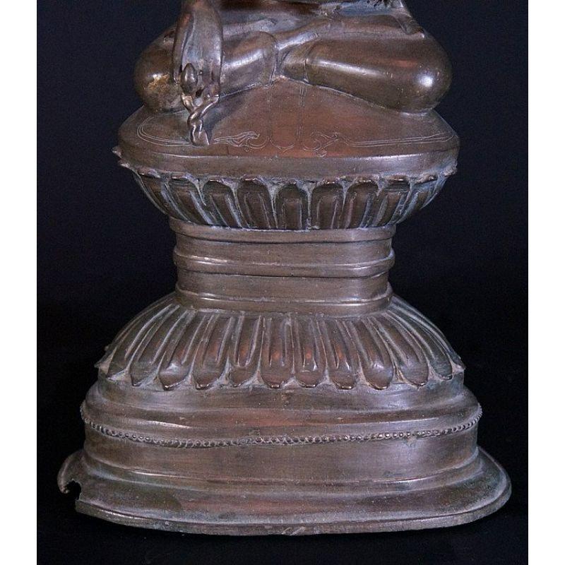 18th Century Bronze Ava Buddha Statue from Burma For Sale 8
