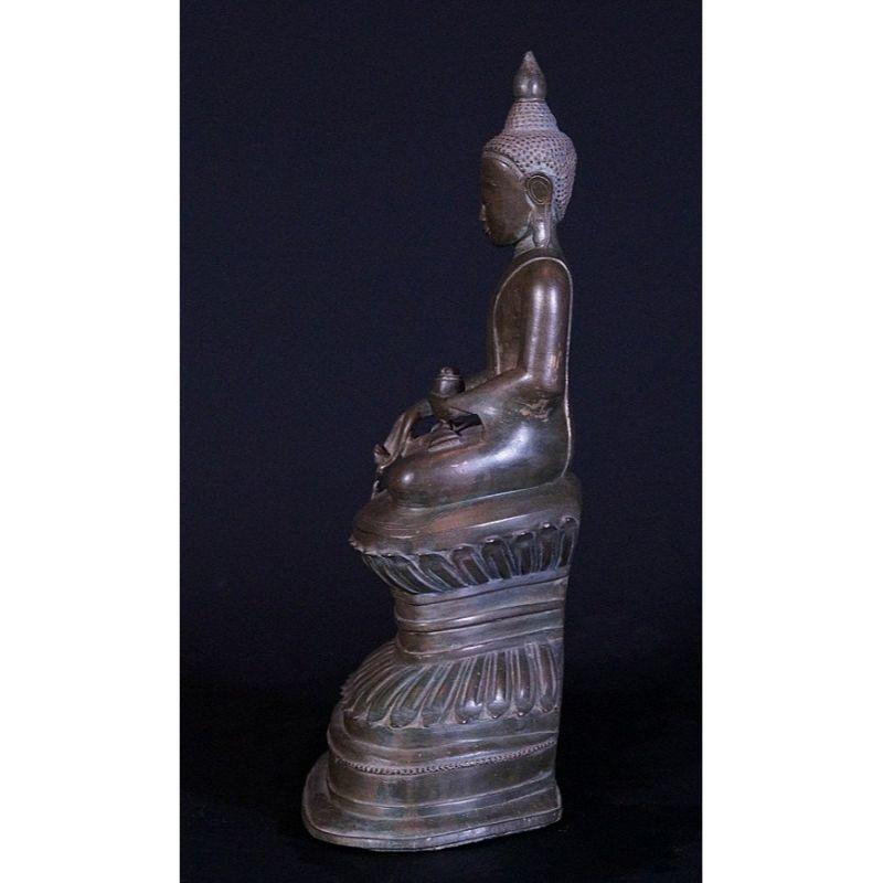 Burmese 18th Century Bronze Ava Buddha Statue from Burma For Sale