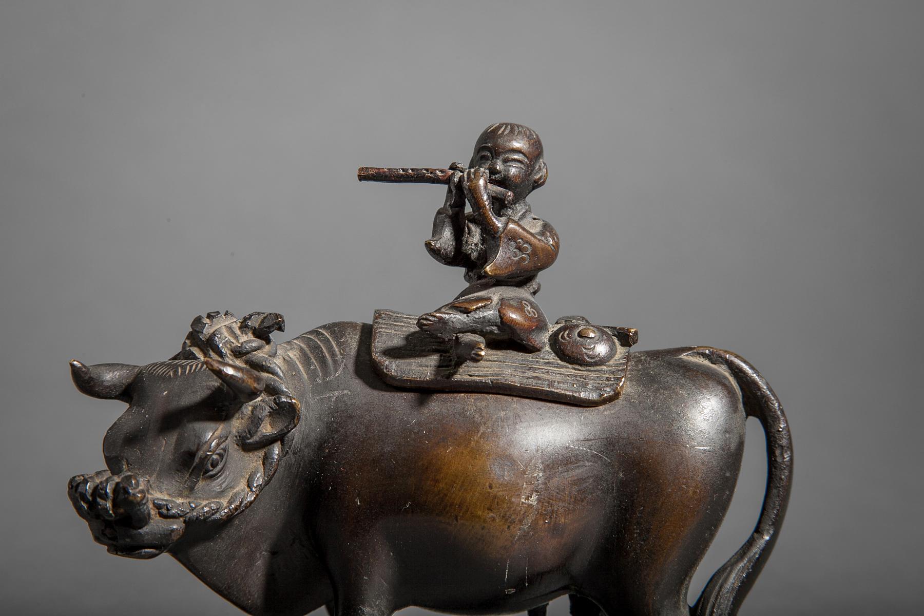 18th Century Bronze Censer of a Boy Riding a Bull For Sale 2