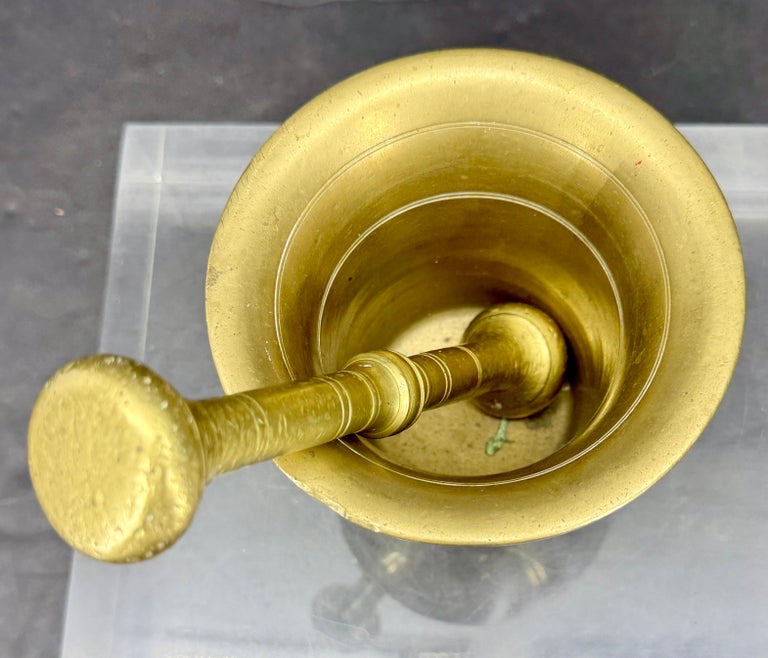 18th Century Bronze Mortar with Pestle Apothecary Set For  display picture 1