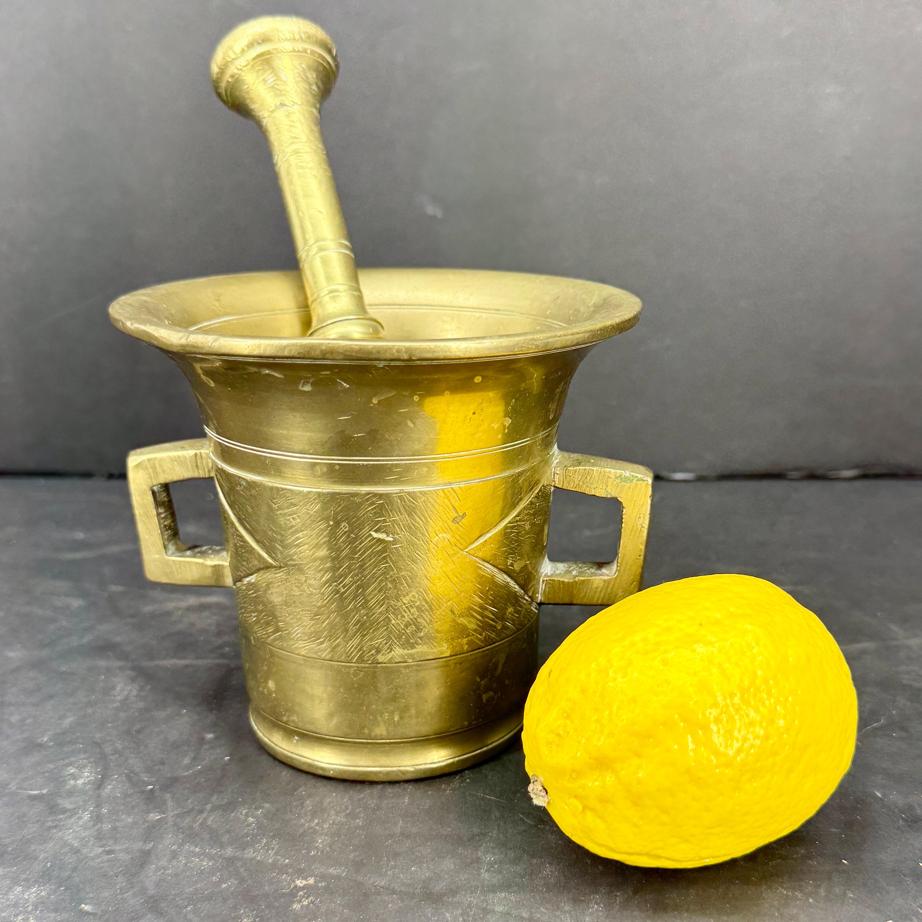 Danish 18th Century Bronze Mortar with Pestle Apothecary Set For Sale