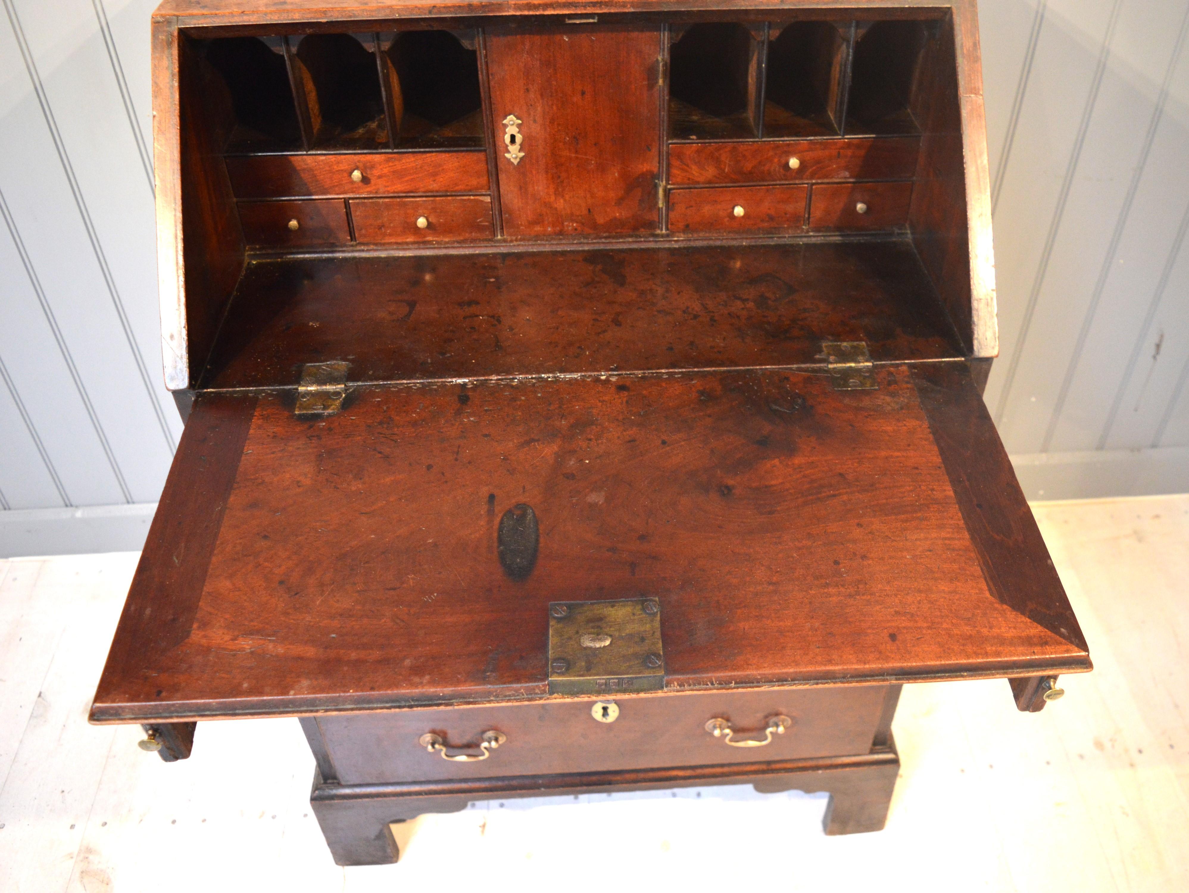 18th century Bureau For Sale 1