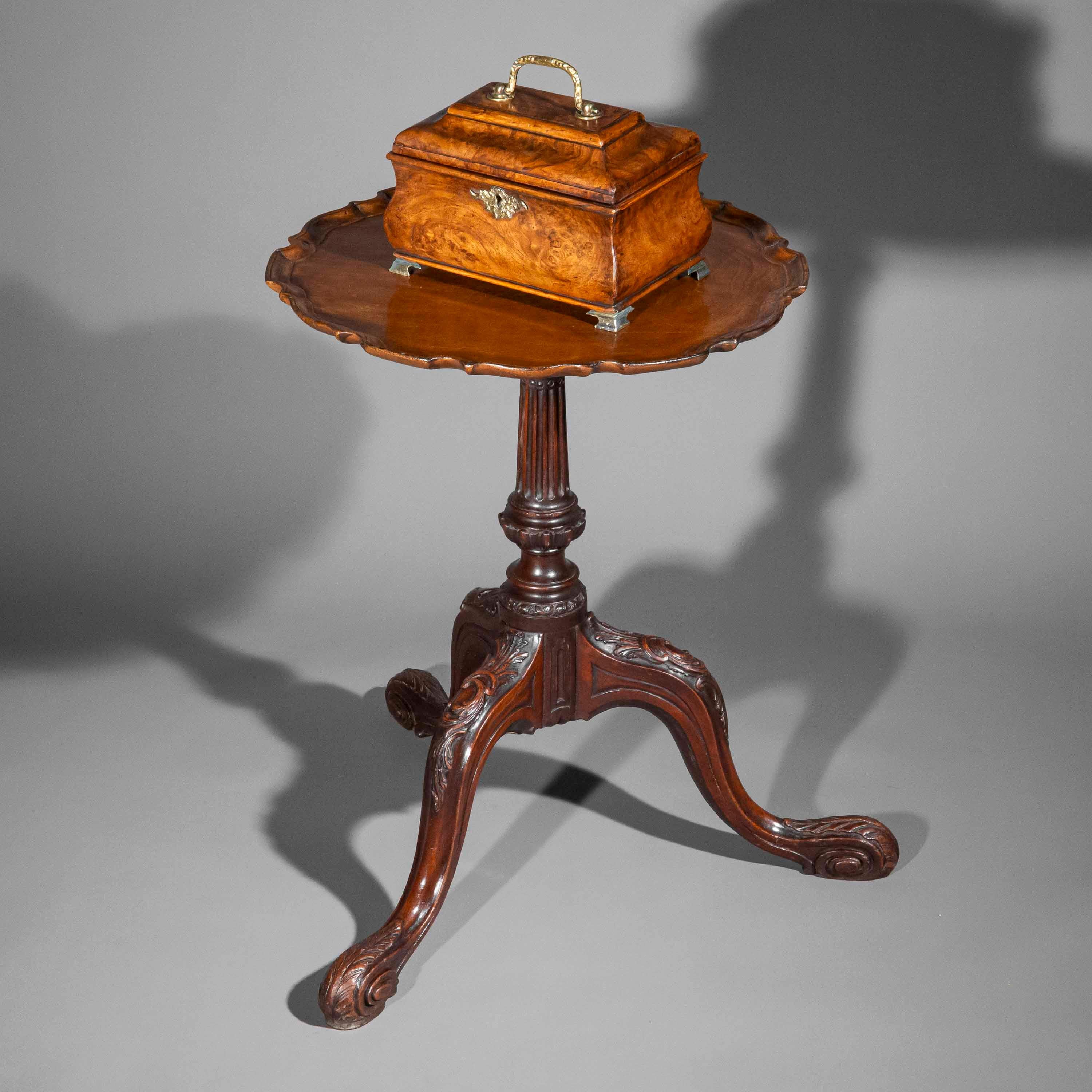 An early 18th century, George I period bombé-shaped tea caddy in dramatically figured burl walnut of a most desirable mellow, honey colour; complete with three tins inside.
British or Anglo-Dutch, circa 1740s. 

An incredibly rare early example,