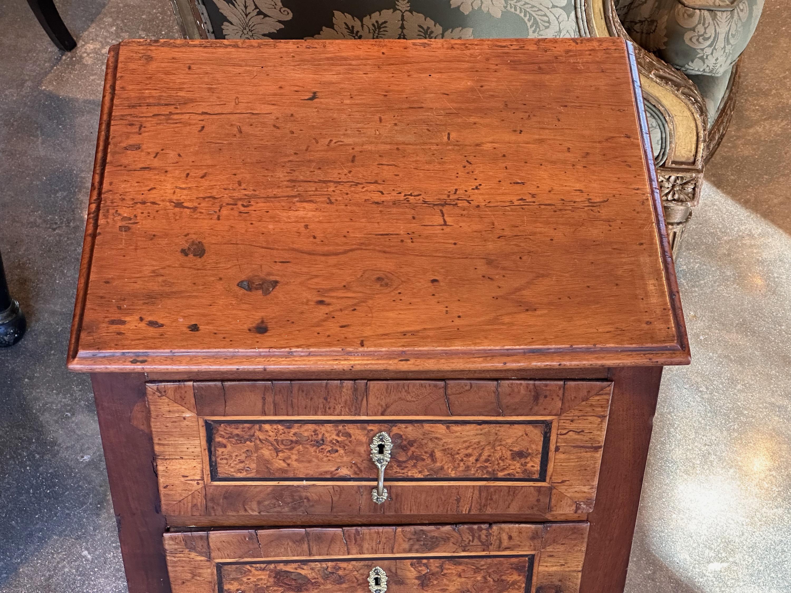 18th Century Burl Walnut Two Drawer Commode For Sale 1