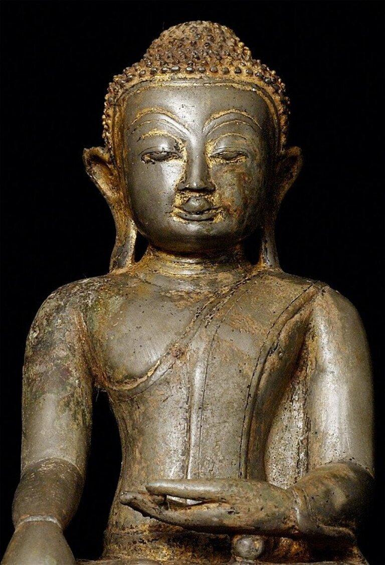 Burma-Buddha-Statue aus dem 18. Jahrhundert (18. Jahrhundert und früher) im Angebot