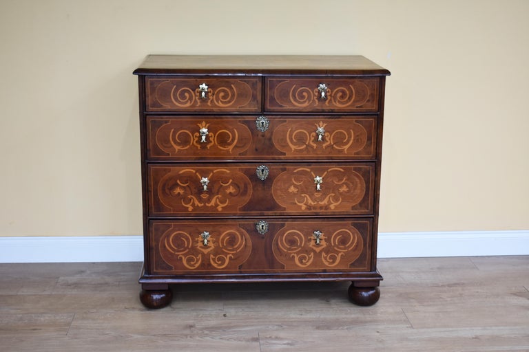 18th Century Burr Walnut And Marquetry Chest Of Drawers For Sale