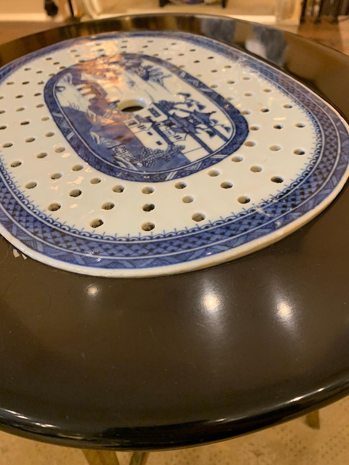 18th Century Canton Blue & White Porcelain Strainer as Custom Oval Side Table For Sale 6
