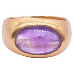 18th Century carved amethyst bird intaglio in later 24K mounted Signet Ring