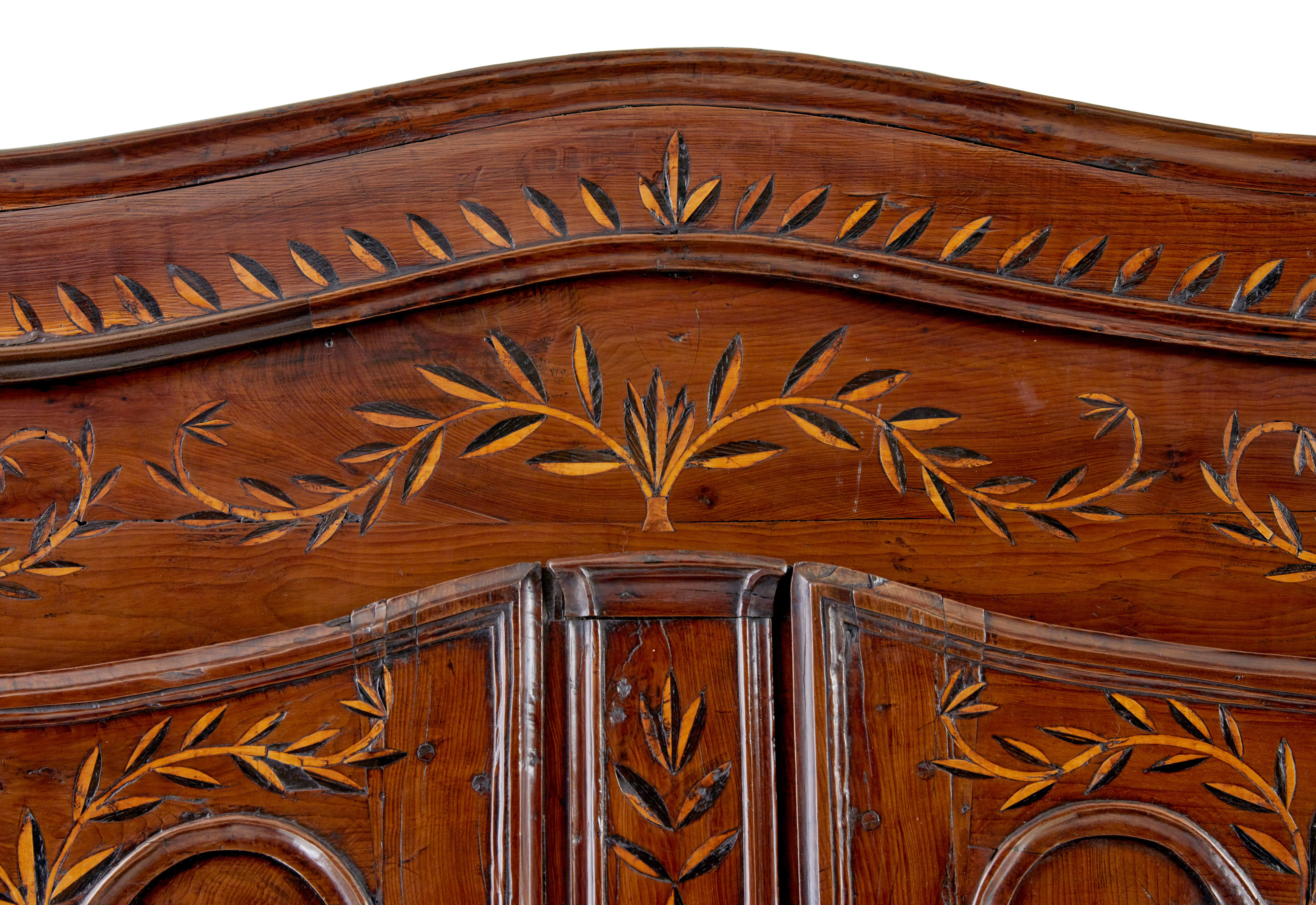 18th century carved French yew and chestnut armoire For Sale 3