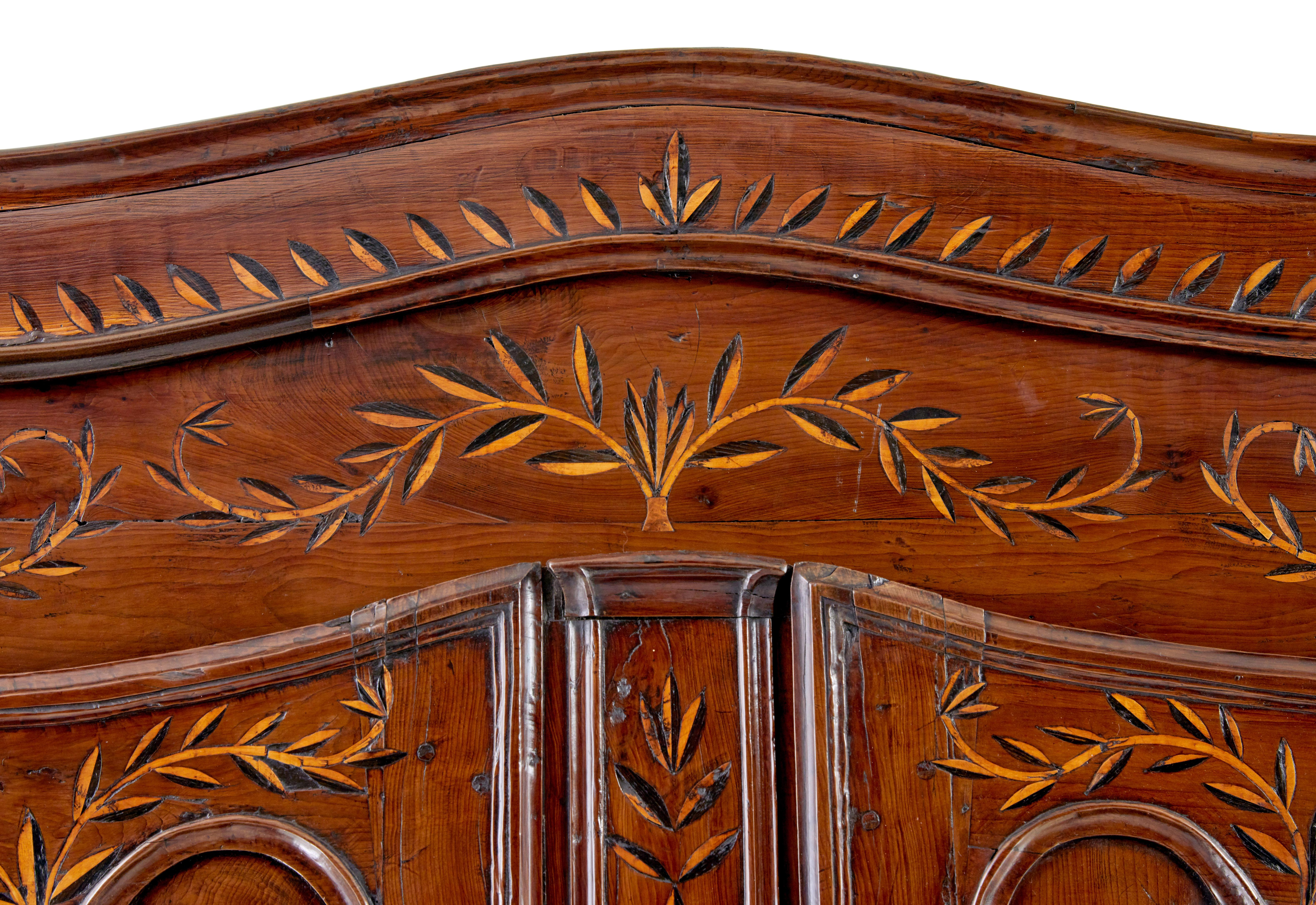 18th century carved French yew and chestnut armoire For Sale 3