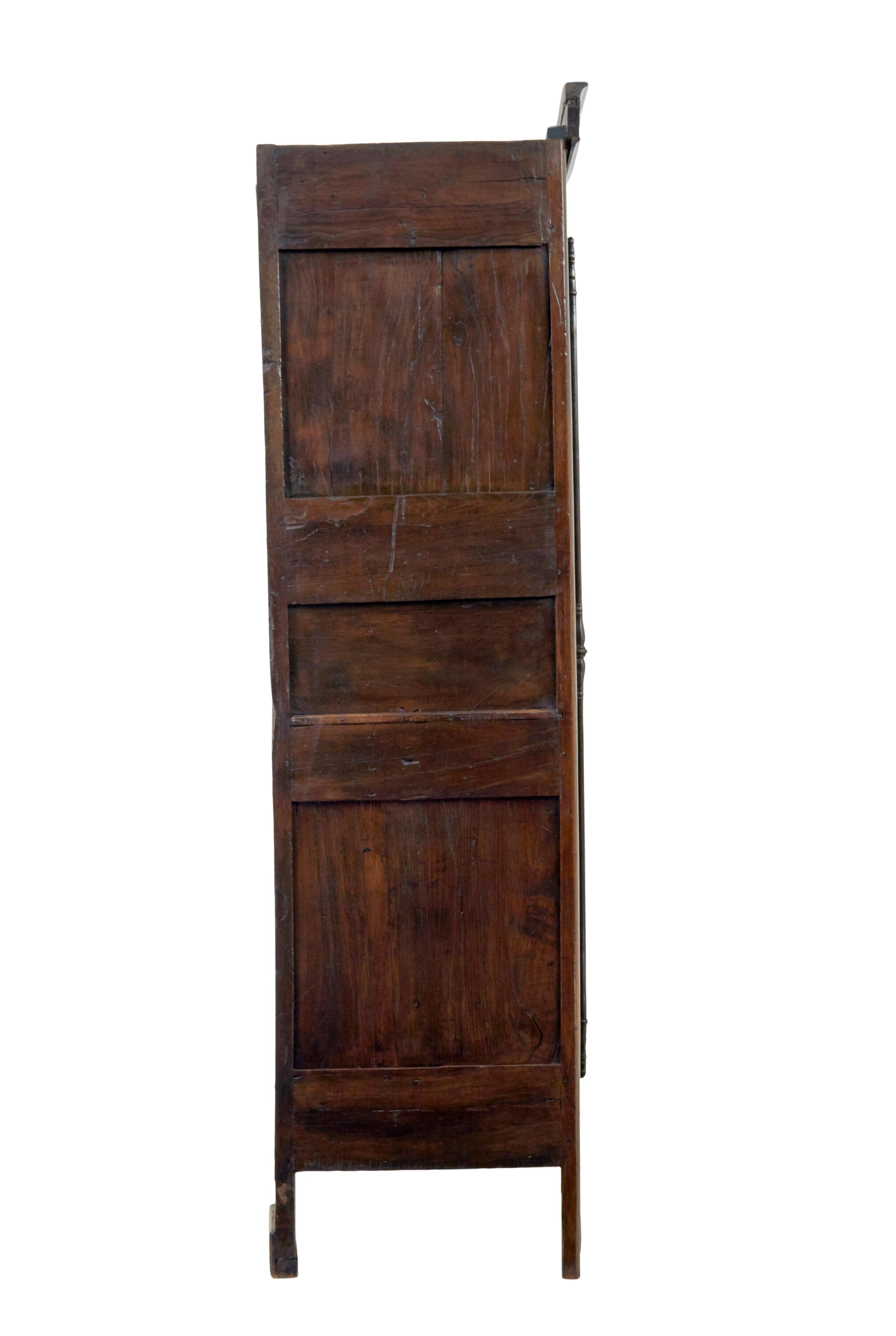 18th century carved French yew and chestnut armoire In Good Condition For Sale In Debenham, Suffolk