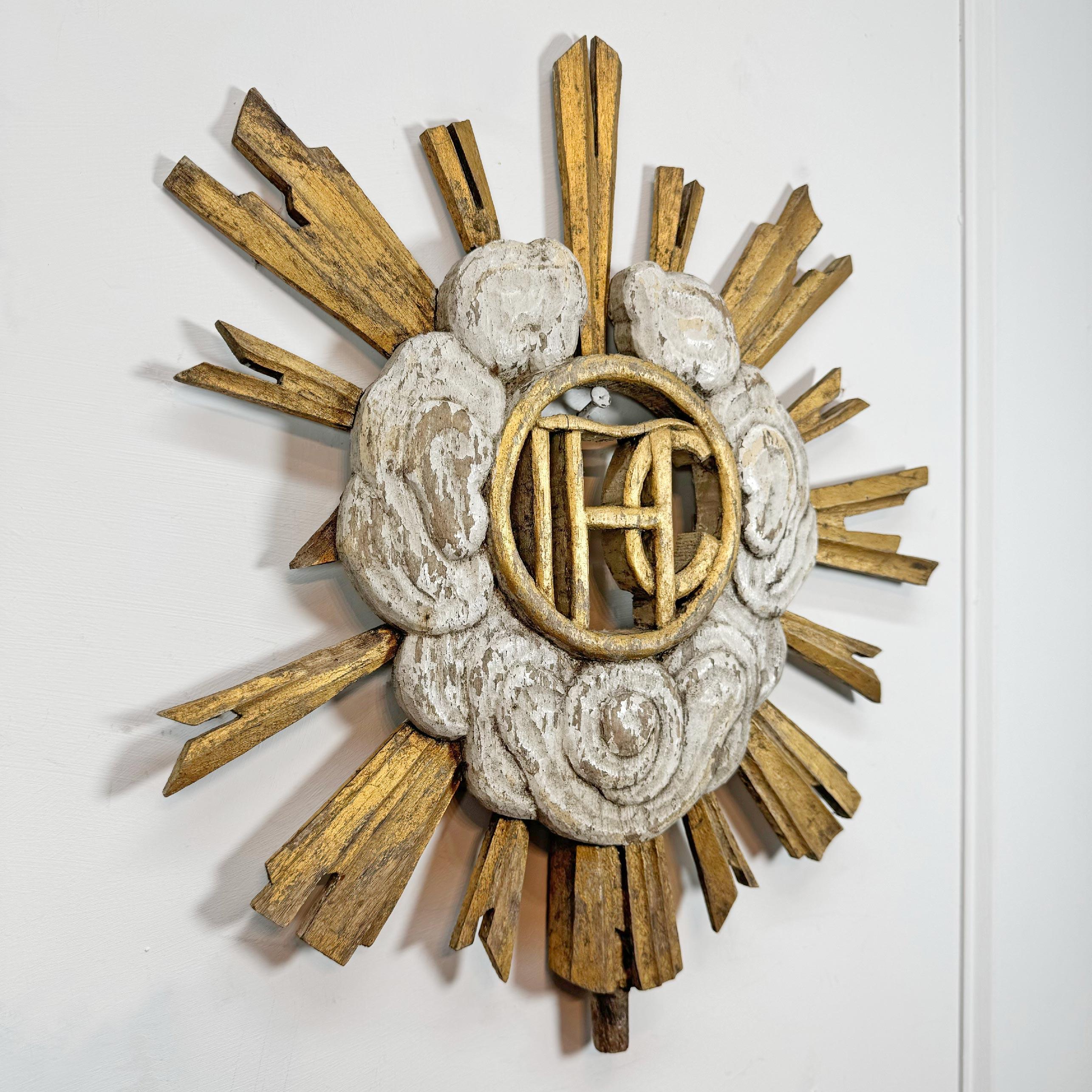 Doré Église en bois doré sculpté du 18e siècle, soleil ensoleillé