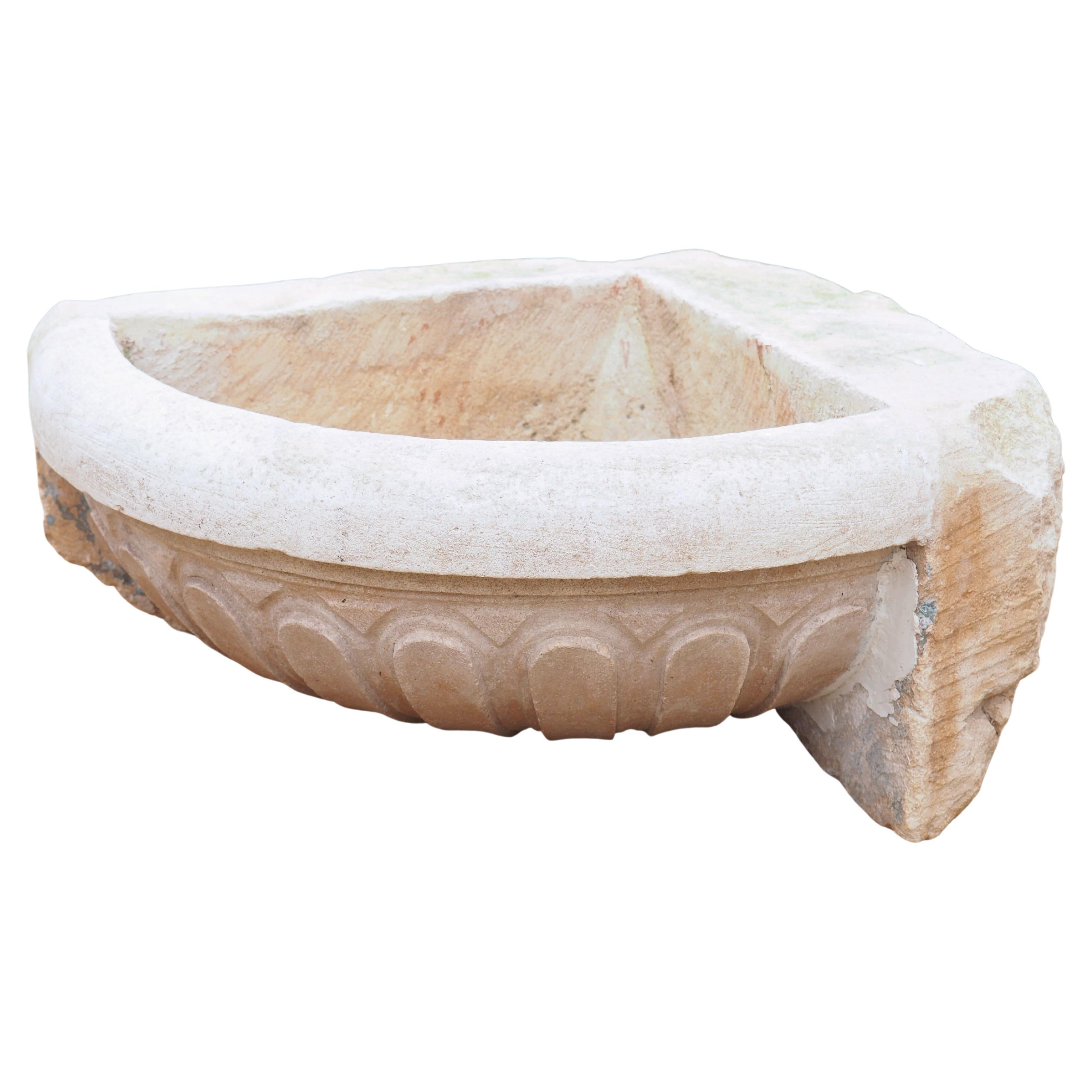 18th Century Carved Limestone Corner Sink or Fountain Basin from Apt, France For Sale