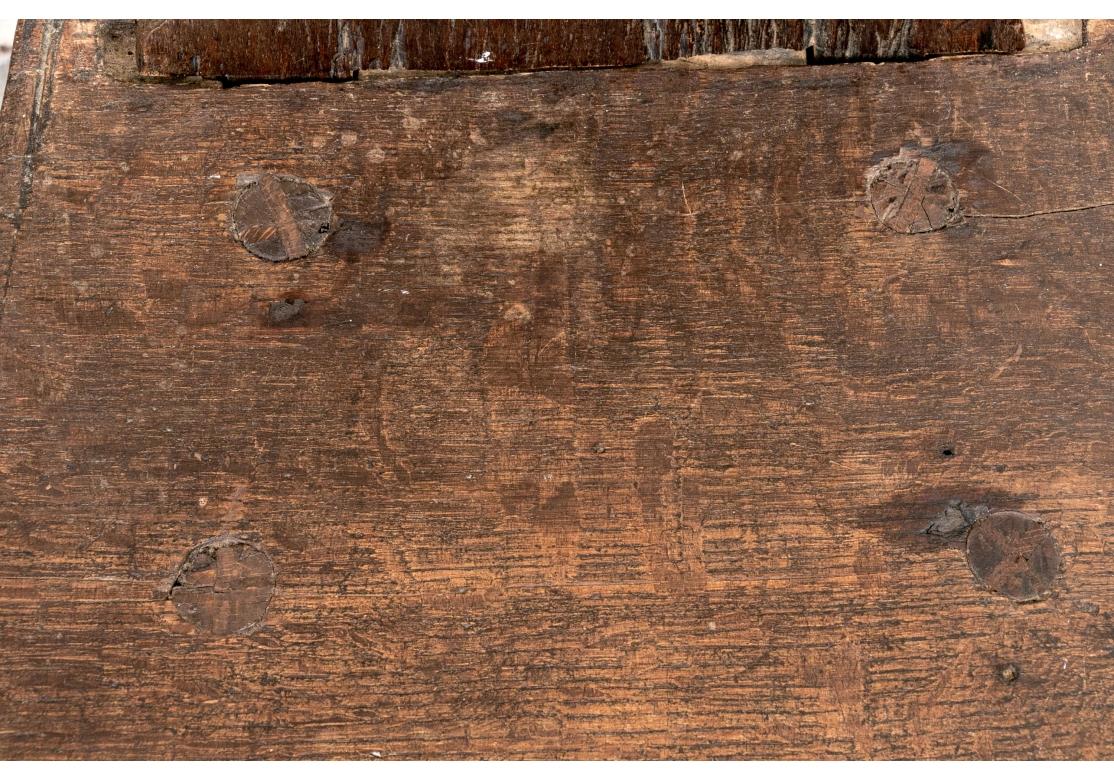 Artisanat 18th Century Carved Moravian Or Swiss Stabelle Side Chair en vente