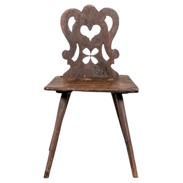 18th Century Carved Moravian Or Swiss Stabelle Side Chair en vente