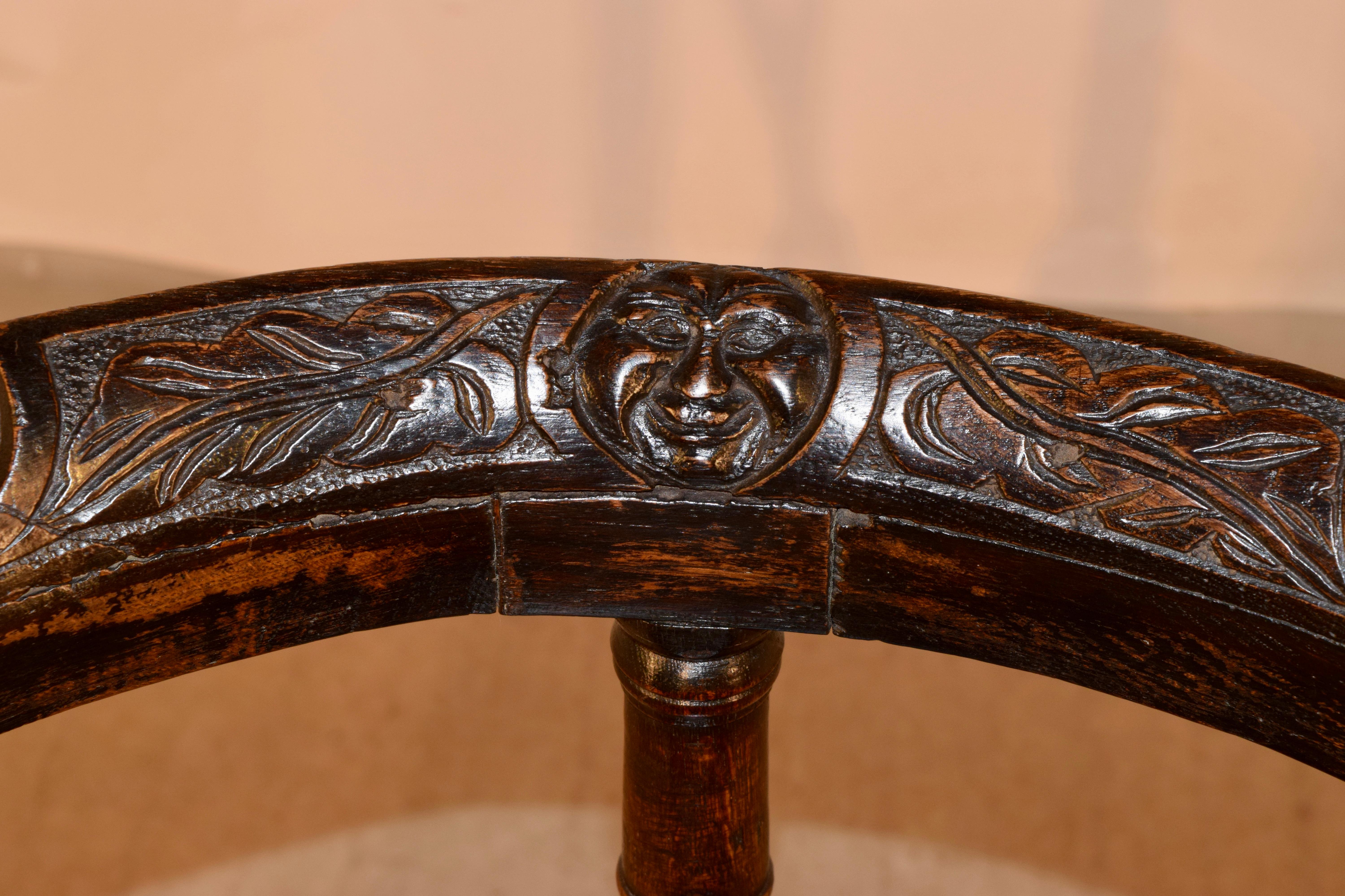 18th Century Carved Oak Corner Chair For Sale 2