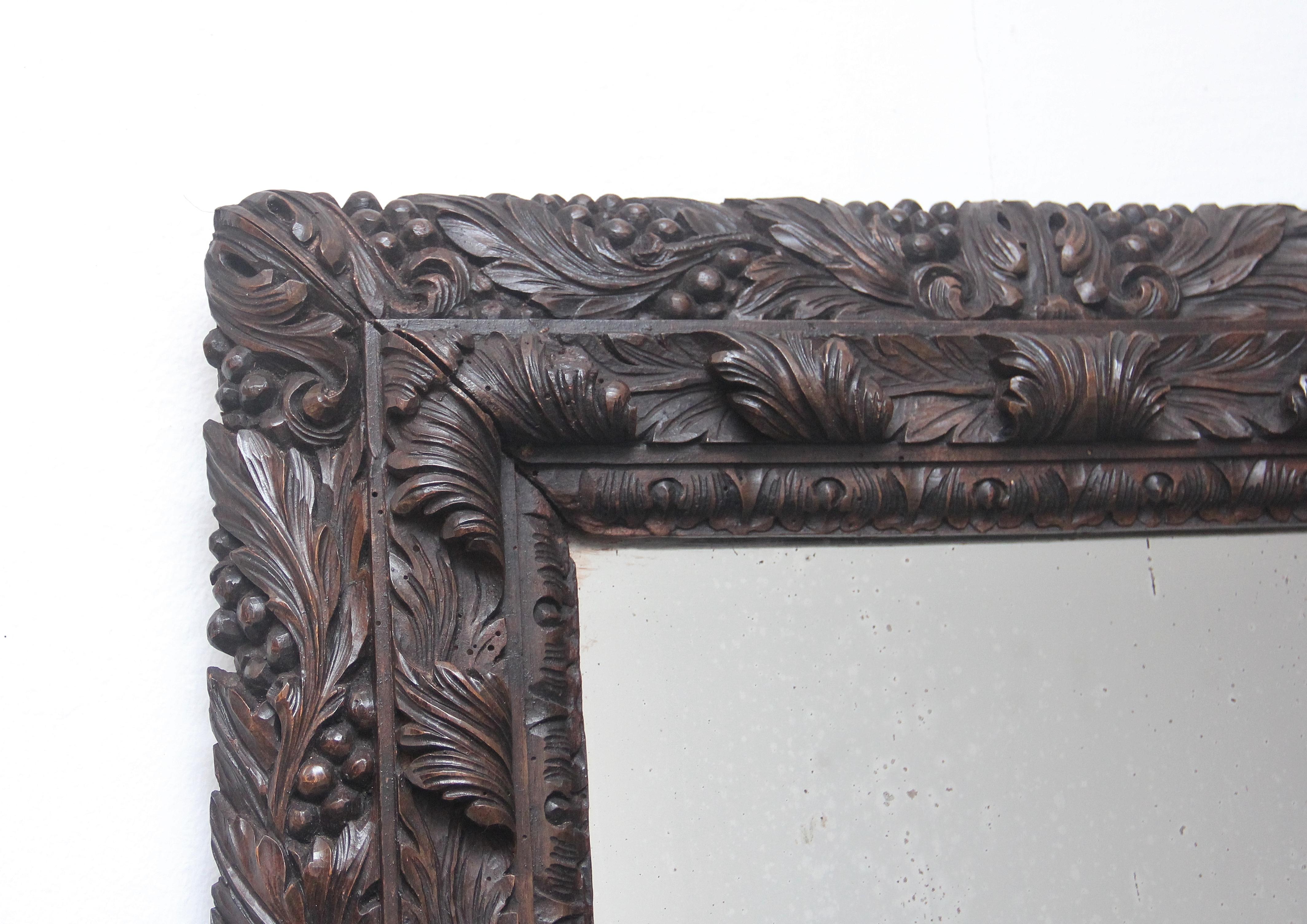 18th Century Carved Oak Mirror In Good Condition For Sale In Martlesham, GB