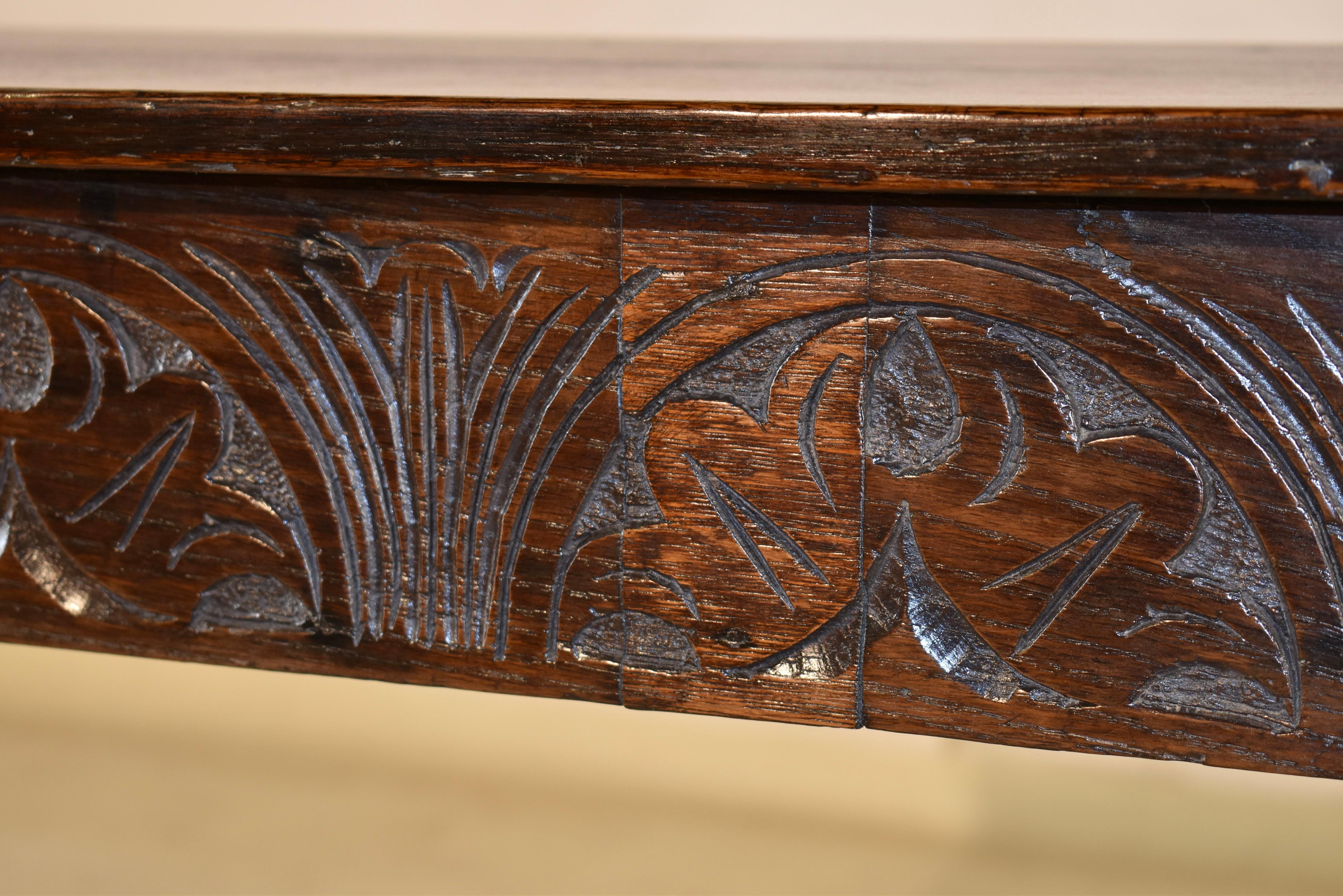 18th Century Carved Oak Side Table In Good Condition In High Point, NC