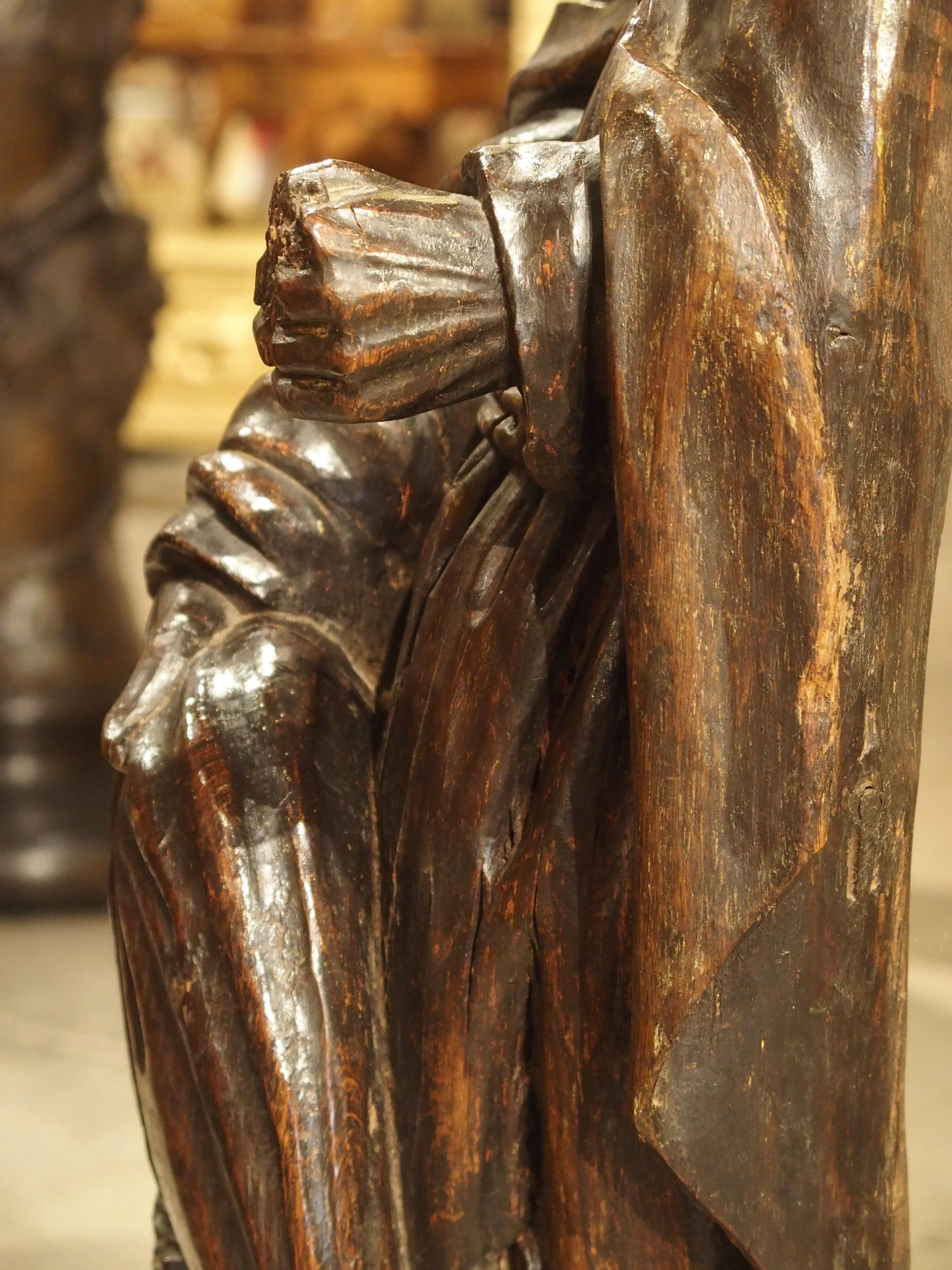18th Century Carved Oak Statue Depicting St. Bartholomew For Sale 2