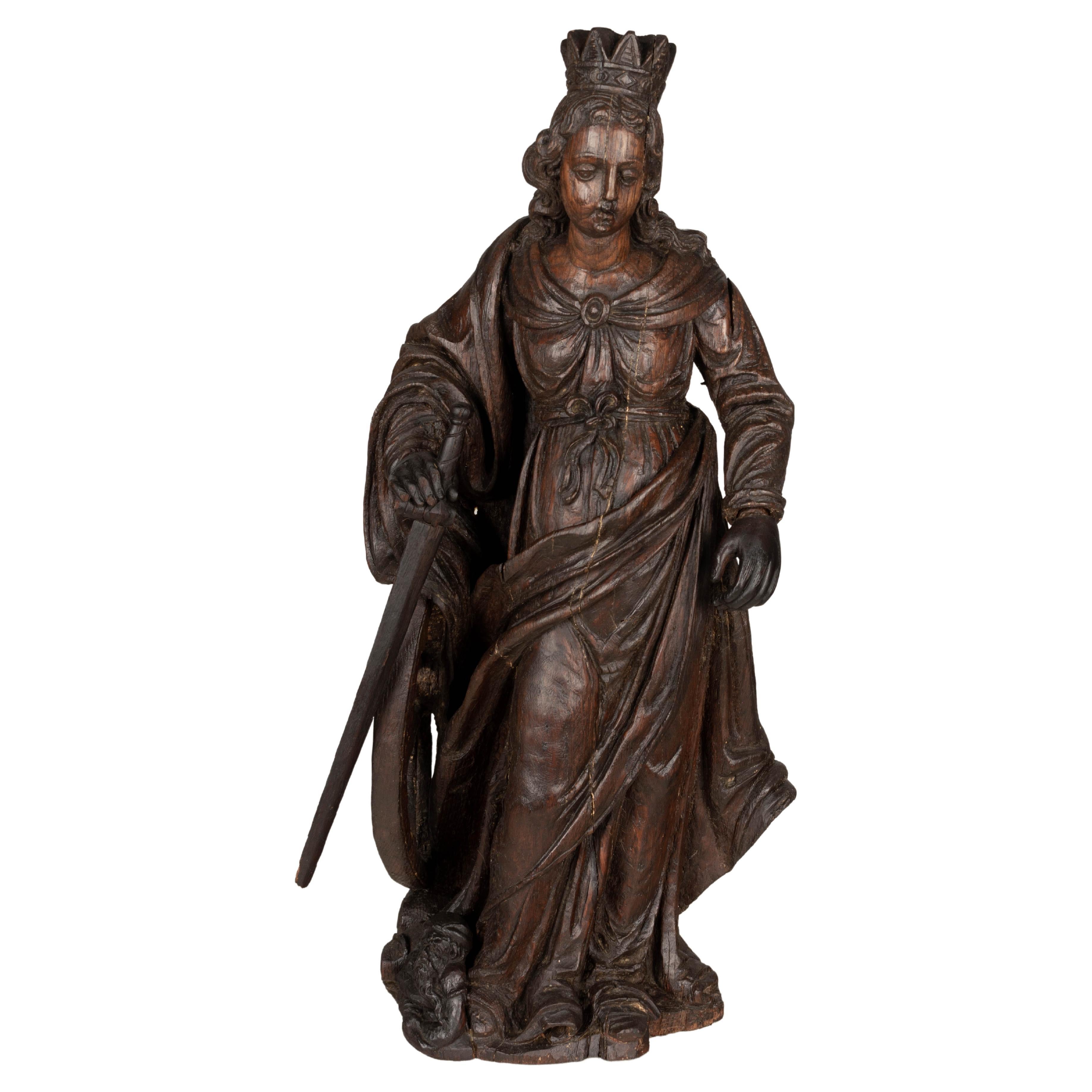 Geschnitzte Eichenholzstatue der Heiligen Katharina von Alexandria aus dem 18. Jahrhundert