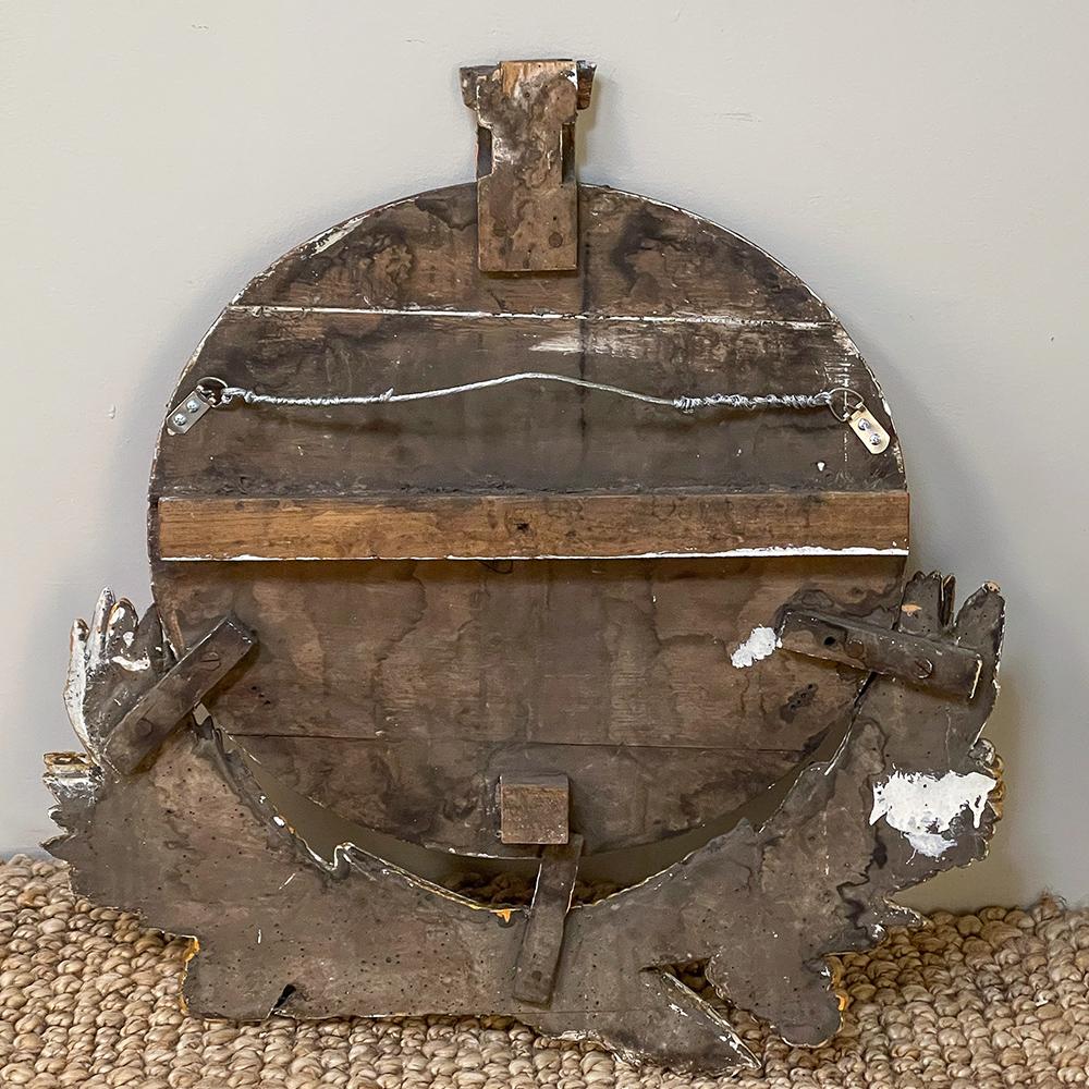 Plaque chrétienne symbolique sculptée et peinte du 18ème siècle en vente 6